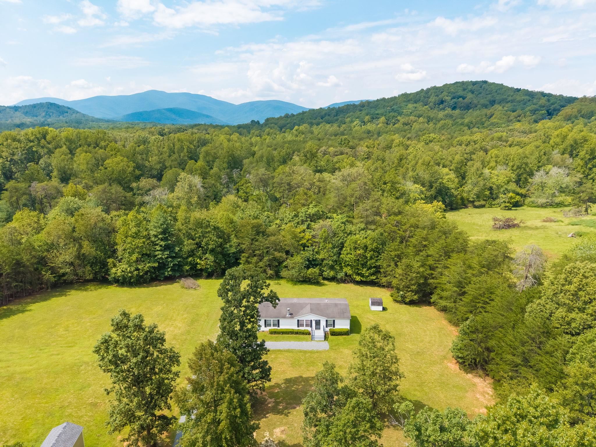 1508 PUGHS STORE RD, AFTON, Virginia 22920, 3 Bedrooms Bedrooms, ,2 BathroomsBathrooms,Residential,4.45 Acres in Afton with a creek,1508 PUGHS STORE RD,681315 MLS # 681315 1508 PUGHS STORE RD, AFTON, Virginia 22920, 3 Bedrooms Bedrooms, ,2 BathroomsBathrooms,Residential,4.45 Acres in Afton with a creek,1508 PUGHS STORE RD,681315 MLS # 681315