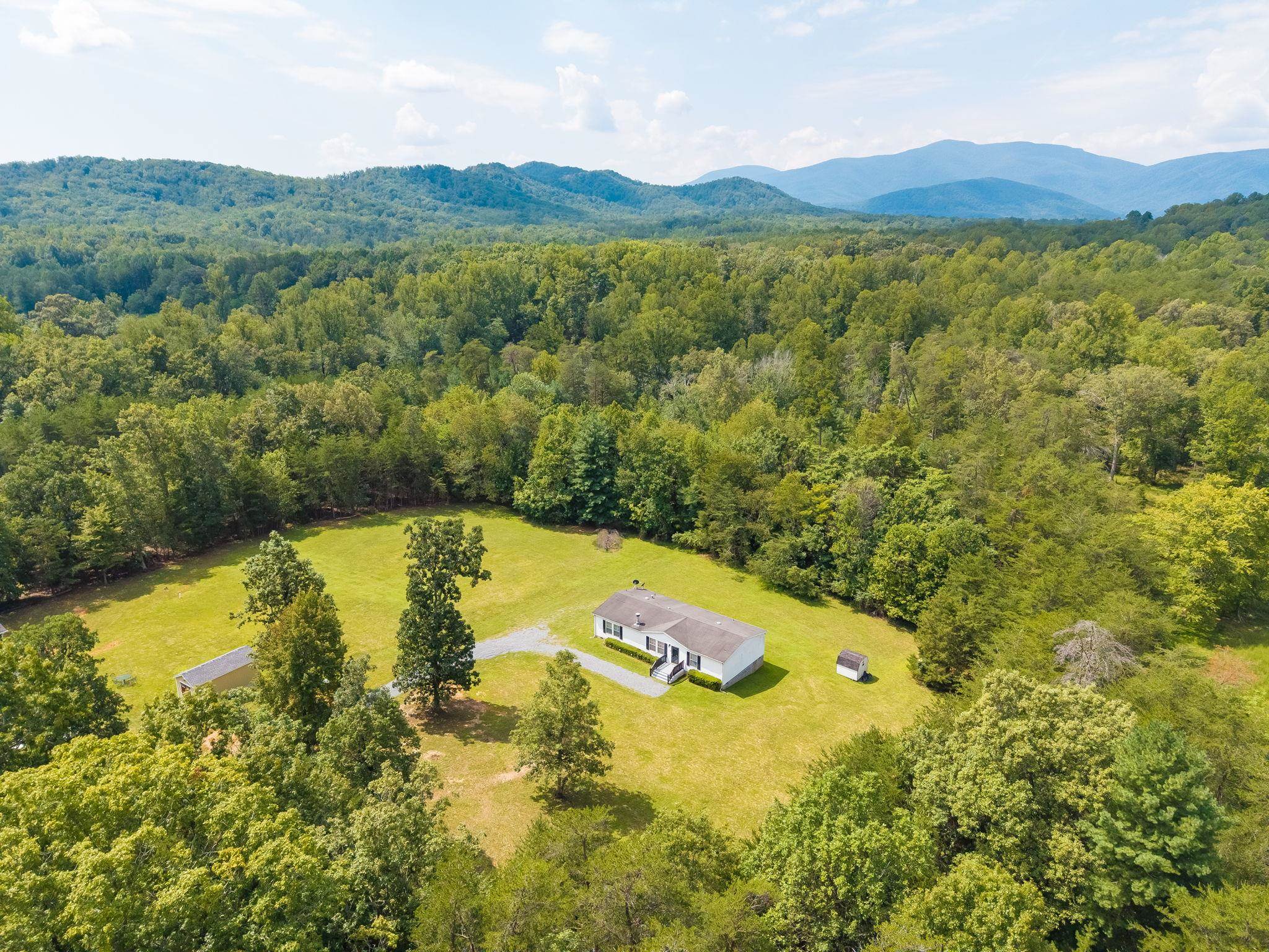 1508 PUGHS STORE RD, AFTON, Virginia 22920, 3 Bedrooms Bedrooms, ,2 BathroomsBathrooms,Residential,4.45 Acres in Afton with a creek,1508 PUGHS STORE RD,681315 MLS # 681315 1508 PUGHS STORE RD, AFTON, Virginia 22920, 3 Bedrooms Bedrooms, ,2 BathroomsBathrooms,Residential,4.45 Acres in Afton with a creek,1508 PUGHS STORE RD,681315 MLS # 681315