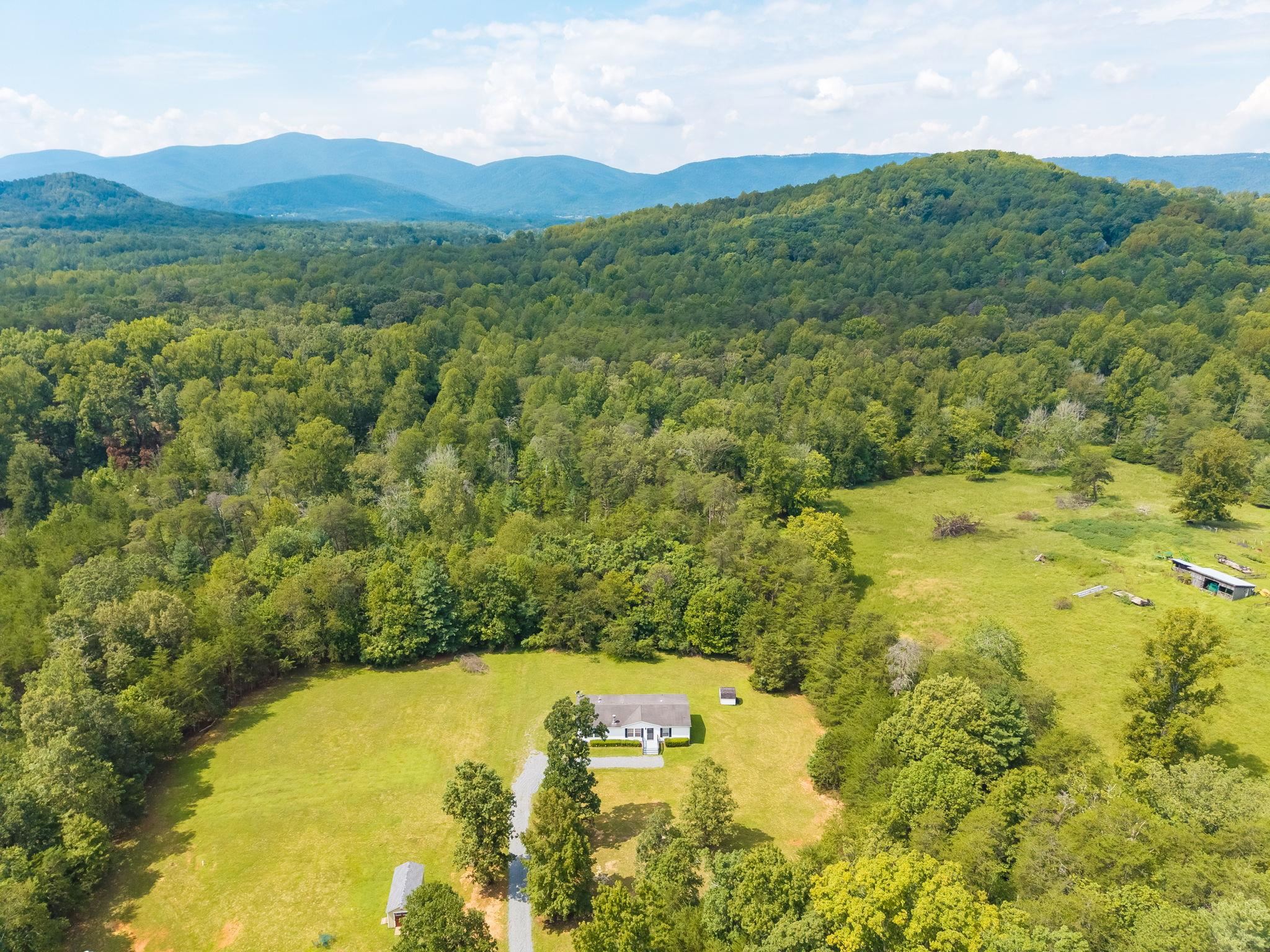 1508 PUGHS STORE RD, AFTON, Virginia 22920, 3 Bedrooms Bedrooms, ,2 BathroomsBathrooms,Residential,4.45 Acres in Afton with a creek,1508 PUGHS STORE RD,681315 MLS # 681315 1508 PUGHS STORE RD, AFTON, Virginia 22920, 3 Bedrooms Bedrooms, ,2 BathroomsBathrooms,Residential,4.45 Acres in Afton with a creek,1508 PUGHS STORE RD,681315 MLS # 681315