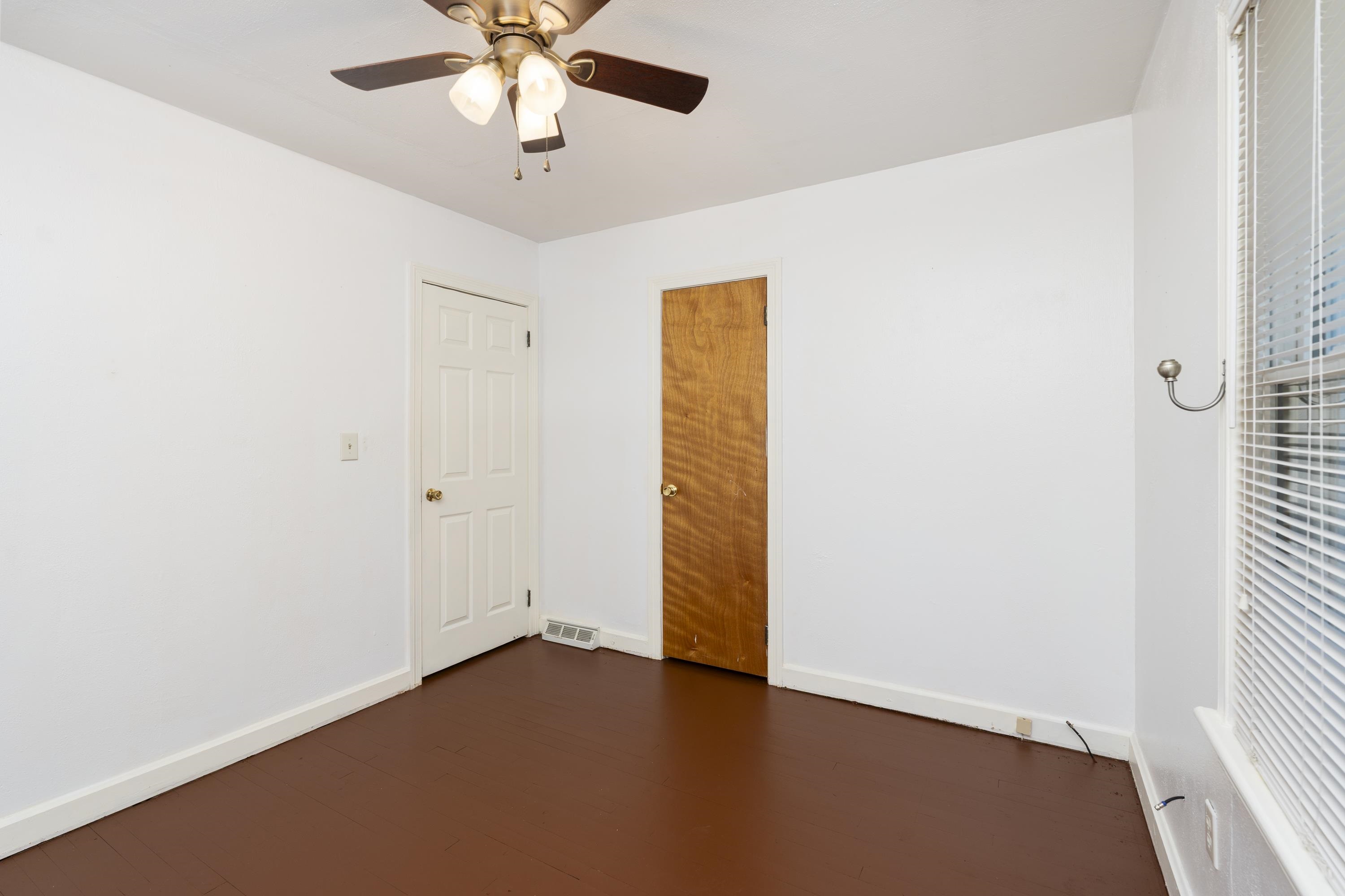 104 BAYLOR ST, STAUNTON, Virginia 24401, 2 Bedrooms Bedrooms, ,1 BathroomBathrooms,Residential,104 BAYLOR ST,681296 MLS # 681296 104 BAYLOR ST, STAUNTON, Virginia 24401, 2 Bedrooms Bedrooms, ,1 BathroomBathrooms,Residential,104 BAYLOR ST,681296 MLS # 681296