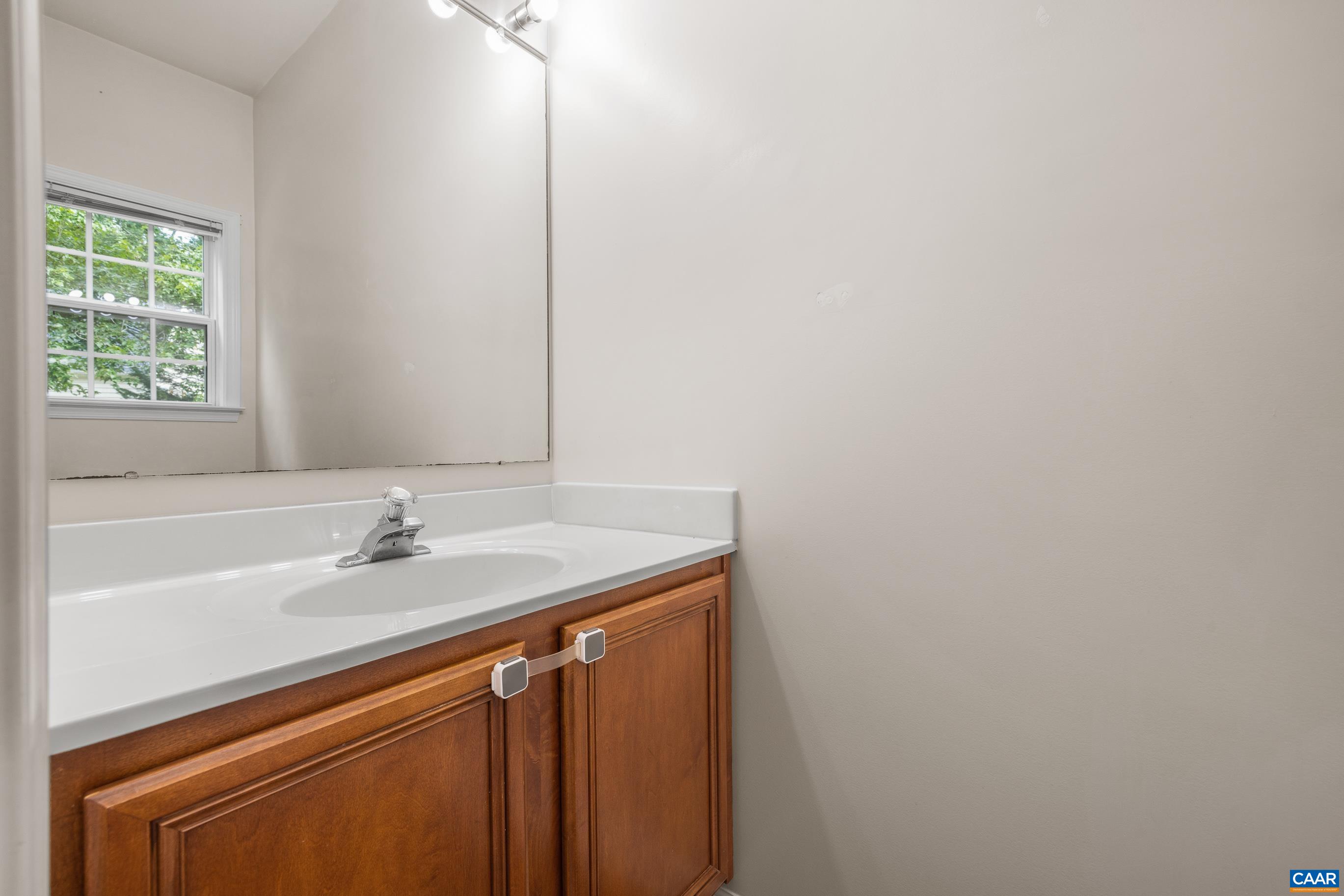 182 WILLOW WAY RD, BARBOURSVILLE, Virginia 22923, 4 Bedrooms Bedrooms, ,2 BathroomsBathrooms,Residential,182 WILLOW WAY RD,681299 MLS # 681299