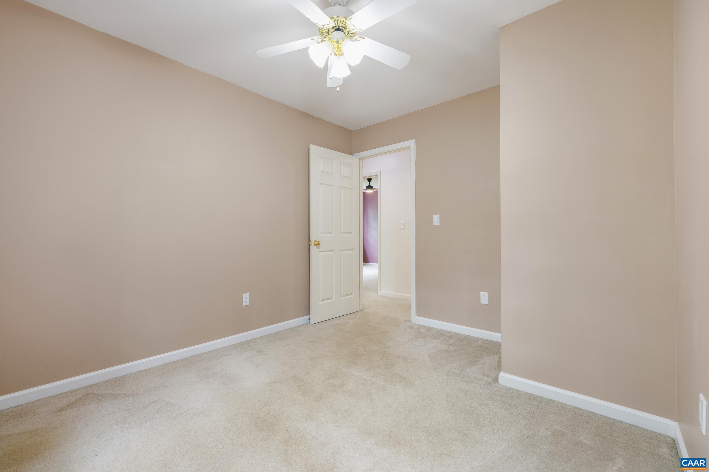 182 WILLOW WAY RD, BARBOURSVILLE, Virginia 22923, 4 Bedrooms Bedrooms, ,2 BathroomsBathrooms,Residential,182 WILLOW WAY RD,681299 MLS # 681299
