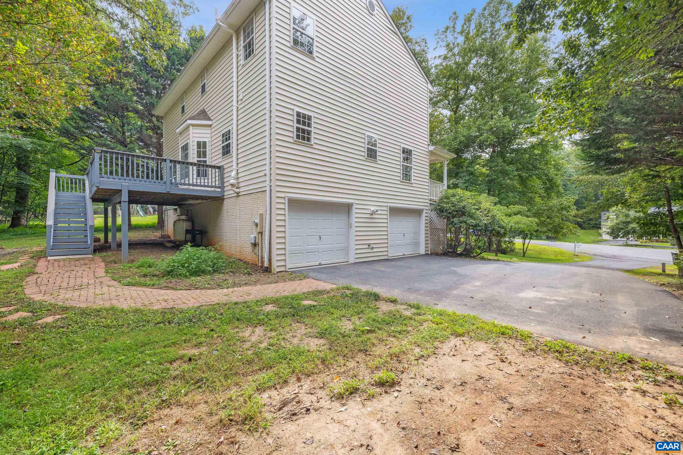 182 WILLOW WAY RD, BARBOURSVILLE, Virginia 22923, 4 Bedrooms Bedrooms, ,2 BathroomsBathrooms,Residential,182 WILLOW WAY RD,681299 MLS # 681299