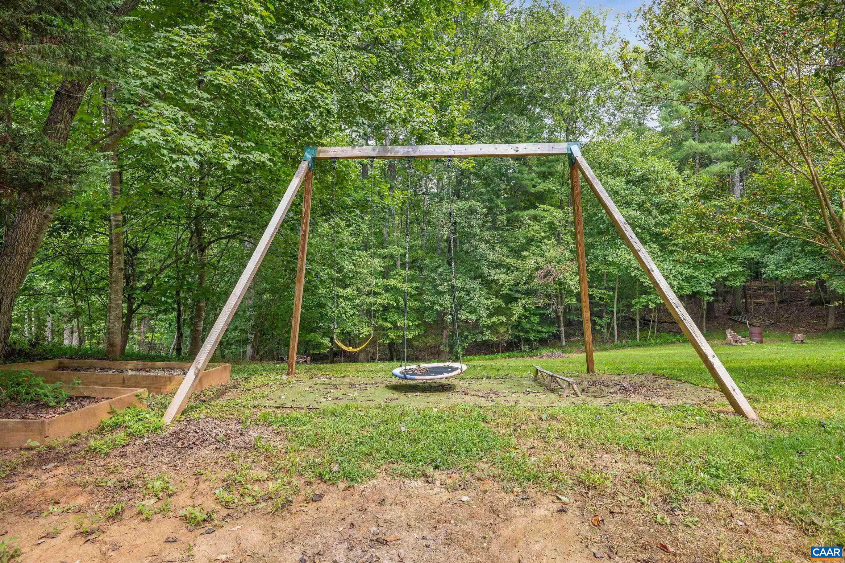 182 WILLOW WAY RD, BARBOURSVILLE, Virginia 22923, 4 Bedrooms Bedrooms, ,2 BathroomsBathrooms,Residential,182 WILLOW WAY RD,681299 MLS # 681299