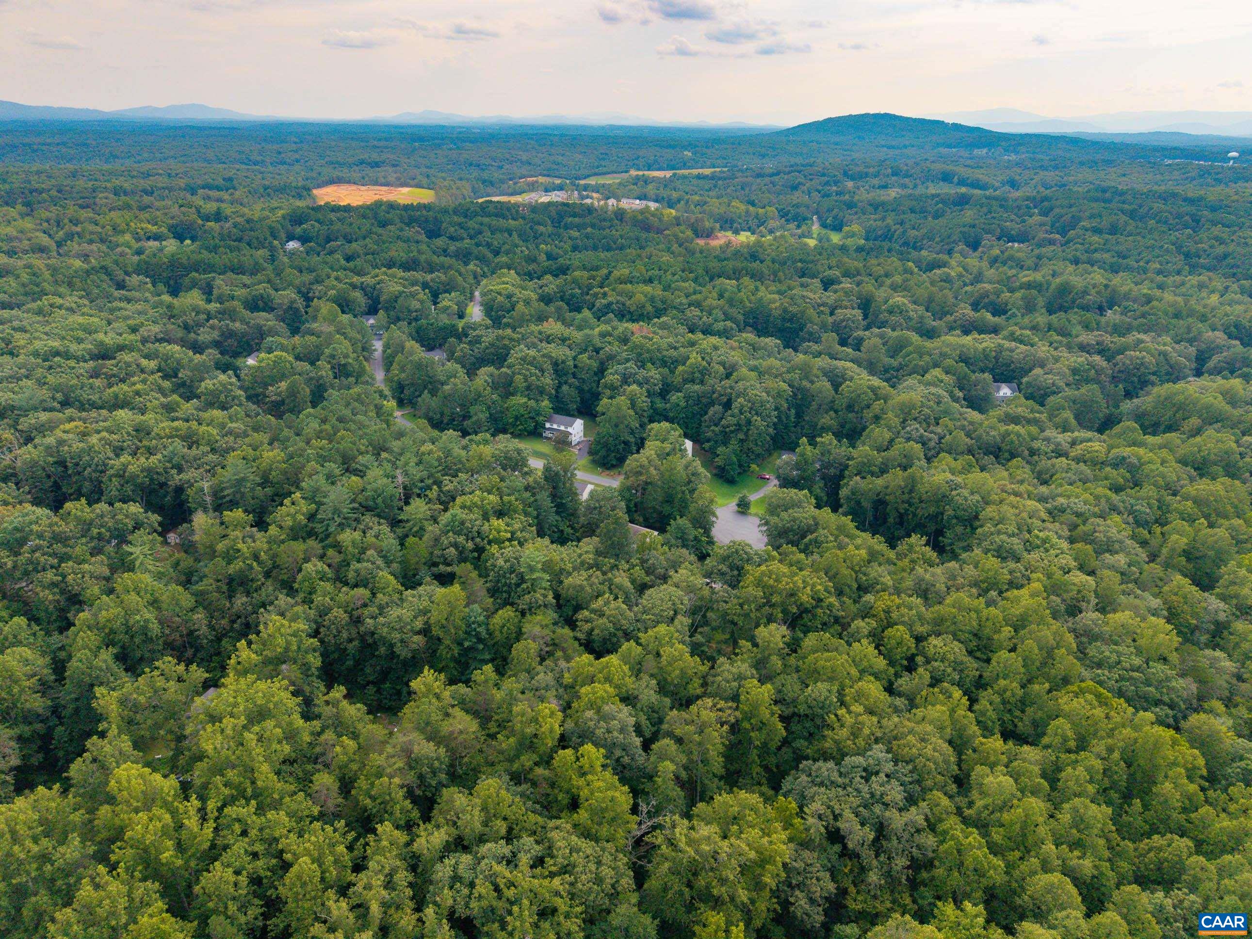 182 WILLOW WAY RD, BARBOURSVILLE, Virginia 22923, 4 Bedrooms Bedrooms, ,2 BathroomsBathrooms,Residential,182 WILLOW WAY RD,681299 MLS # 681299