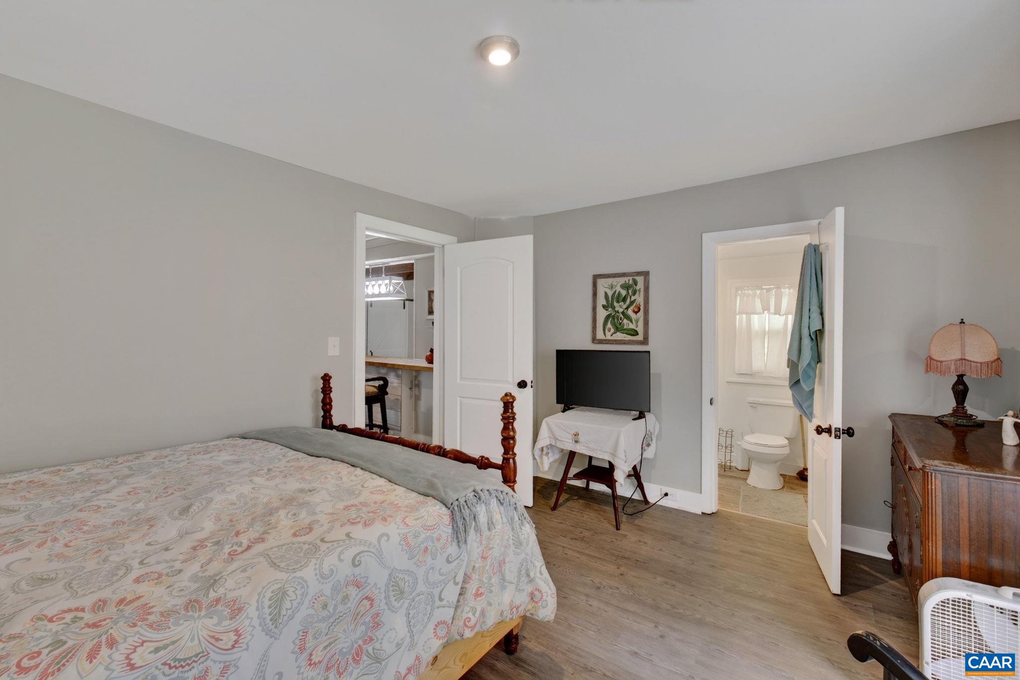 31 CAPELL LN, NORWOOD, Virginia 24581, 4 Bedrooms Bedrooms, ,1 BathroomBathrooms,Residential,31 CAPELL LN,681300 MLS # 681300 31 CAPELL LN, NORWOOD, Virginia 24581, 4 Bedrooms Bedrooms, ,1 BathroomBathrooms,Residential,31 CAPELL LN,681300 MLS # 681300