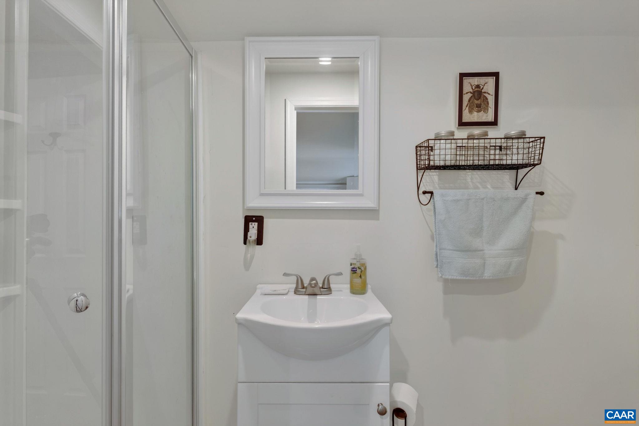 31 CAPELL LN, NORWOOD, Virginia 24581, 4 Bedrooms Bedrooms, ,1 BathroomBathrooms,Residential,31 CAPELL LN,681300 MLS # 681300 31 CAPELL LN, NORWOOD, Virginia 24581, 4 Bedrooms Bedrooms, ,1 BathroomBathrooms,Residential,31 CAPELL LN,681300 MLS # 681300