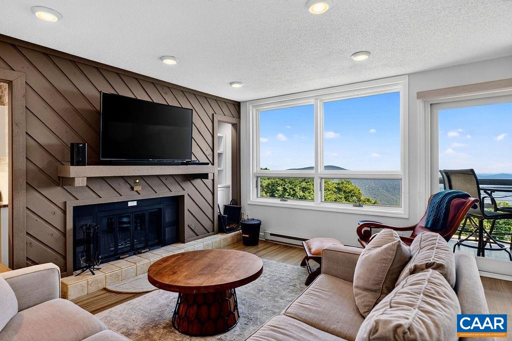 1423 HIGHLANDS CONDOS, WINTERGREEN, Virginia 22967, 2 Bedrooms Bedrooms, ,2 BathroomsBathrooms,Residential,1423 HIGHLANDS CONDOS,681302 MLS # 681302 1423 HIGHLANDS CONDOS, WINTERGREEN, Virginia 22967, 2 Bedrooms Bedrooms, ,2 BathroomsBathrooms,Residential,1423 HIGHLANDS CONDOS,681302 MLS # 681302