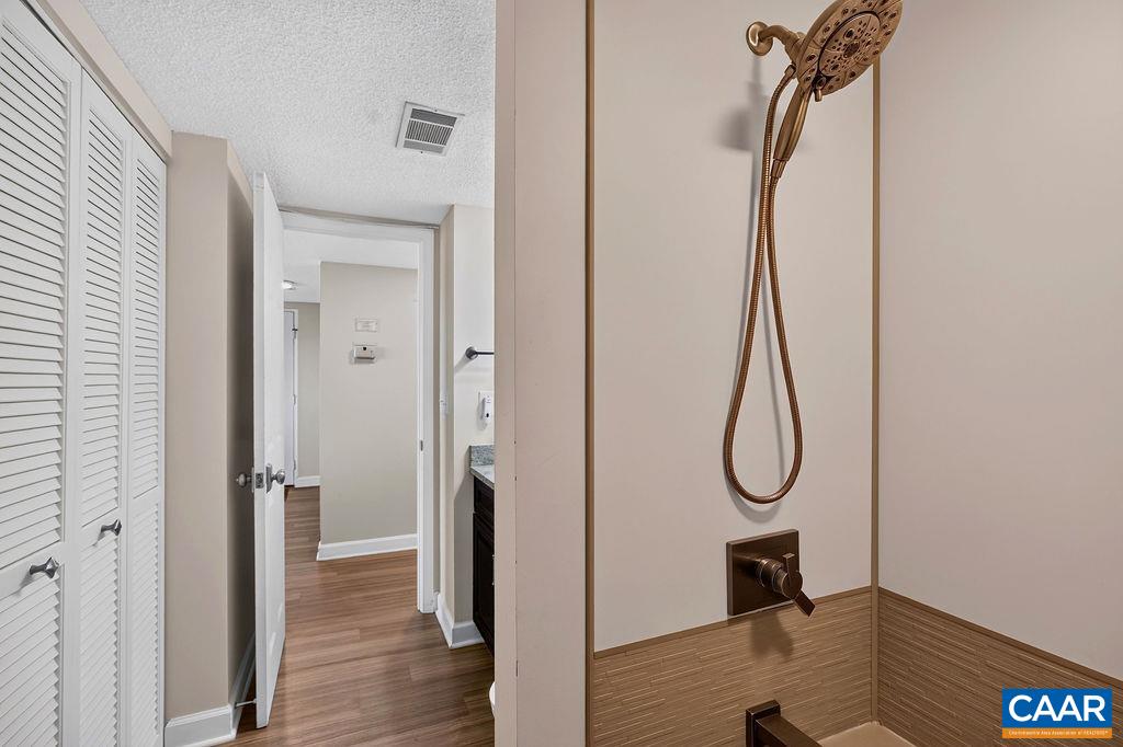 1423 HIGHLANDS CONDOS, WINTERGREEN, Virginia 22967, 2 Bedrooms Bedrooms, ,2 BathroomsBathrooms,Residential,1423 HIGHLANDS CONDOS,681302 MLS # 681302 1423 HIGHLANDS CONDOS, WINTERGREEN, Virginia 22967, 2 Bedrooms Bedrooms, ,2 BathroomsBathrooms,Residential,1423 HIGHLANDS CONDOS,681302 MLS # 681302