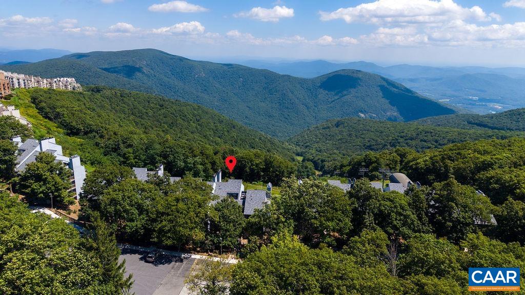 1423 HIGHLANDS CONDOS, WINTERGREEN, Virginia 22967, 2 Bedrooms Bedrooms, ,2 BathroomsBathrooms,Residential,1423 HIGHLANDS CONDOS,681302 MLS # 681302 1423 HIGHLANDS CONDOS, WINTERGREEN, Virginia 22967, 2 Bedrooms Bedrooms, ,2 BathroomsBathrooms,Residential,1423 HIGHLANDS CONDOS,681302 MLS # 681302