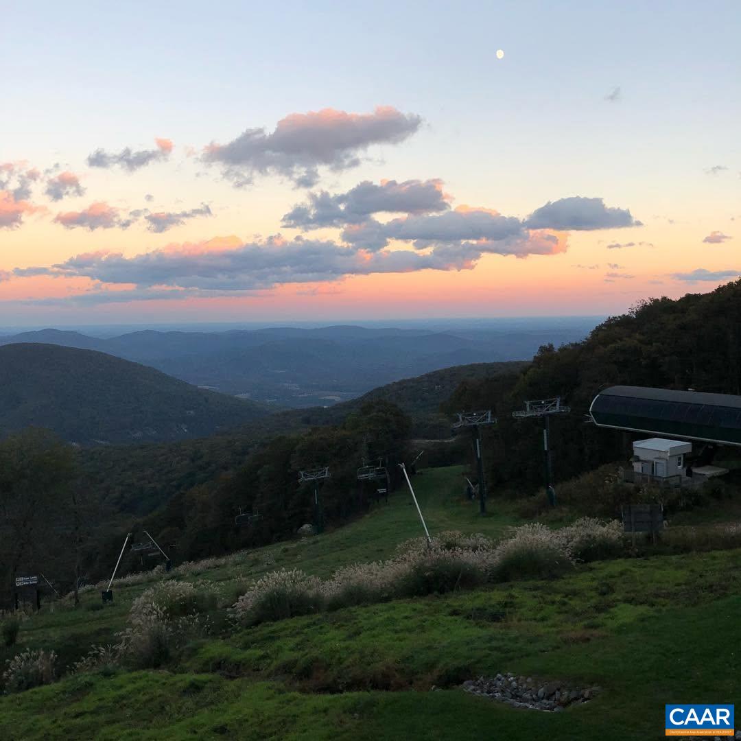 1423 HIGHLANDS CONDOS, WINTERGREEN, Virginia 22967, 2 Bedrooms Bedrooms, ,2 BathroomsBathrooms,Residential,1423 HIGHLANDS CONDOS,681302 MLS # 681302 1423 HIGHLANDS CONDOS, WINTERGREEN, Virginia 22967, 2 Bedrooms Bedrooms, ,2 BathroomsBathrooms,Residential,1423 HIGHLANDS CONDOS,681302 MLS # 681302