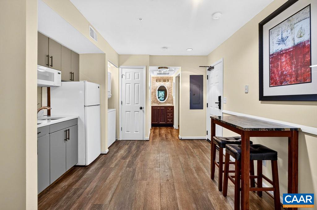 2076 STONE RIDGE CONDOS, WINTERGREEN, Virginia 22967, 1 Bedroom Bedrooms, ,1 BathroomBathrooms,Residential,2076 STONE RIDGE CONDOS,681303 MLS # 681303 2076 STONE RIDGE CONDOS, WINTERGREEN, Virginia 22967, 1 Bedroom Bedrooms, ,1 BathroomBathrooms,Residential,2076 STONE RIDGE CONDOS,681303 MLS # 681303
