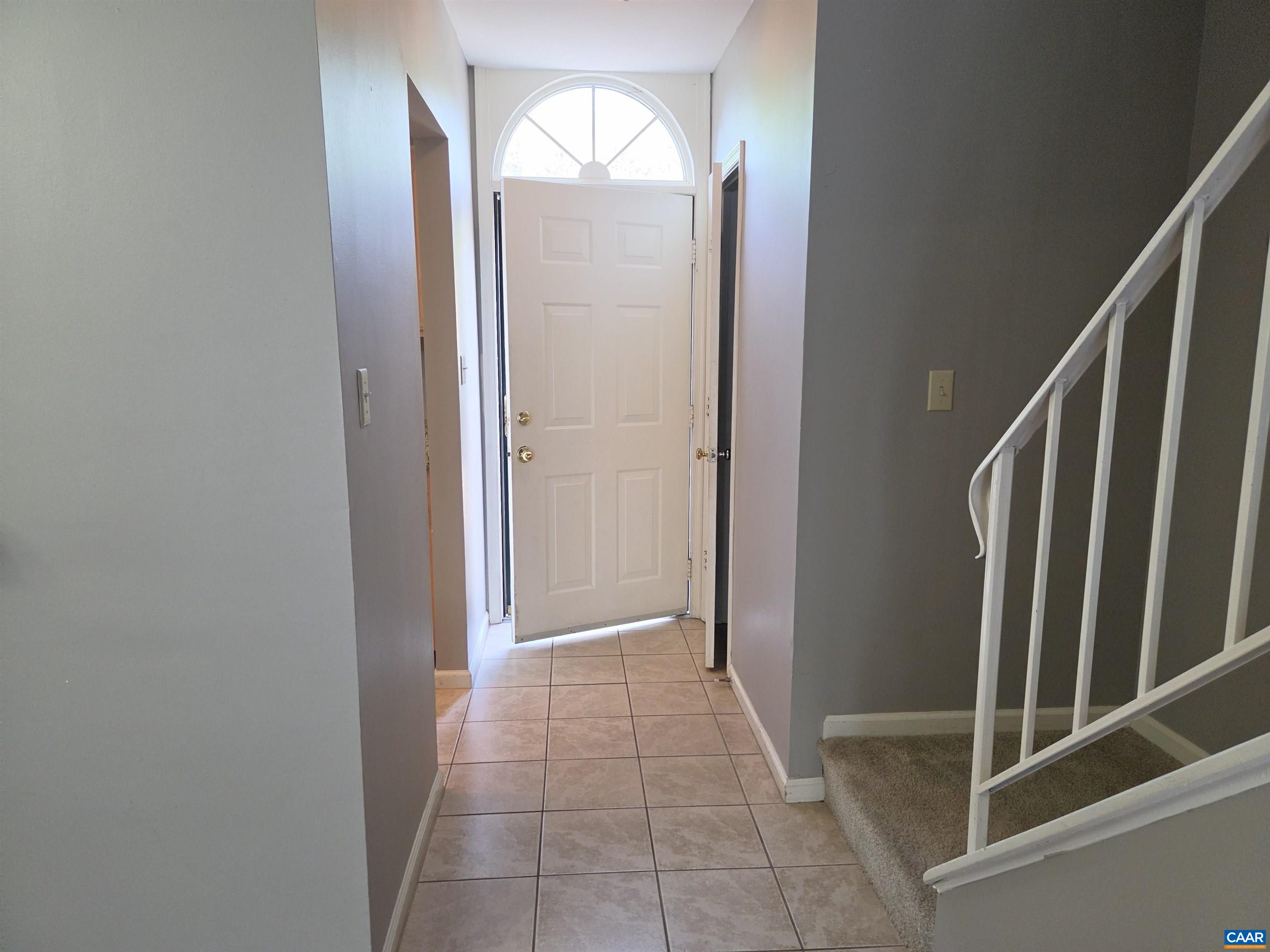 1636 GARDEN CT, CHARLOTTESVILLE, Virginia 22902, 2 Bedrooms Bedrooms, ,2 BathroomsBathrooms,Residential,1636 GARDEN CT,681304 MLS # 681304