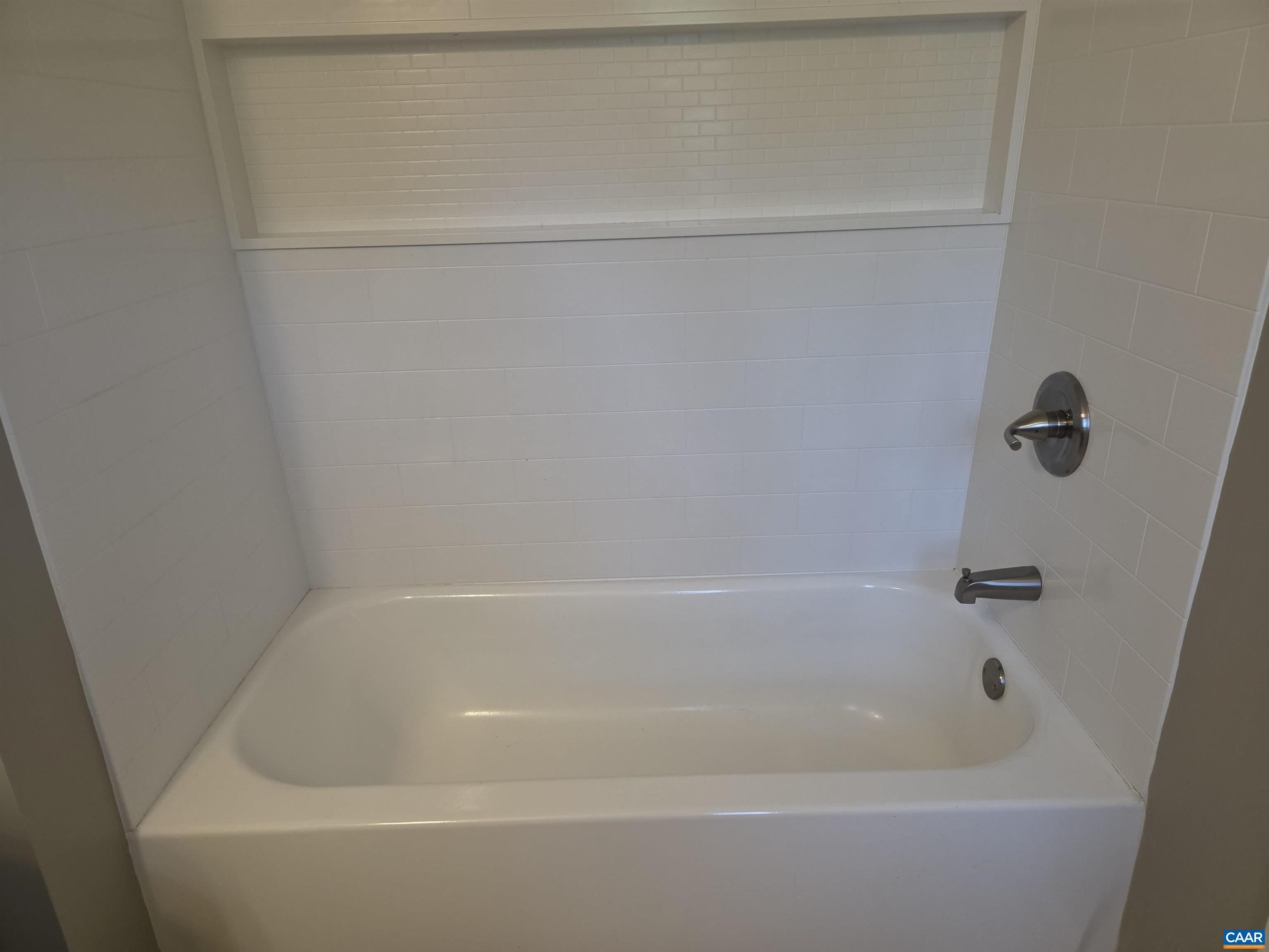 1636 GARDEN CT, CHARLOTTESVILLE, Virginia 22902, 2 Bedrooms Bedrooms, ,2 BathroomsBathrooms,Residential,1636 GARDEN CT,681304 MLS # 681304