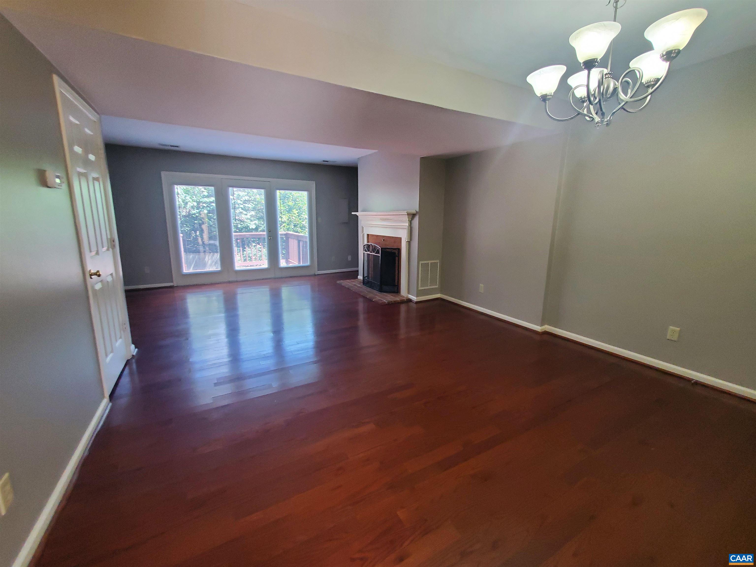 1636 GARDEN CT, CHARLOTTESVILLE, Virginia 22902, 2 Bedrooms Bedrooms, ,2 BathroomsBathrooms,Residential,1636 GARDEN CT,681304 MLS # 681304 1636 GARDEN CT, CHARLOTTESVILLE, Virginia 22902, 2 Bedrooms Bedrooms, ,2 BathroomsBathrooms,Residential,1636 GARDEN CT,681304 MLS # 681304