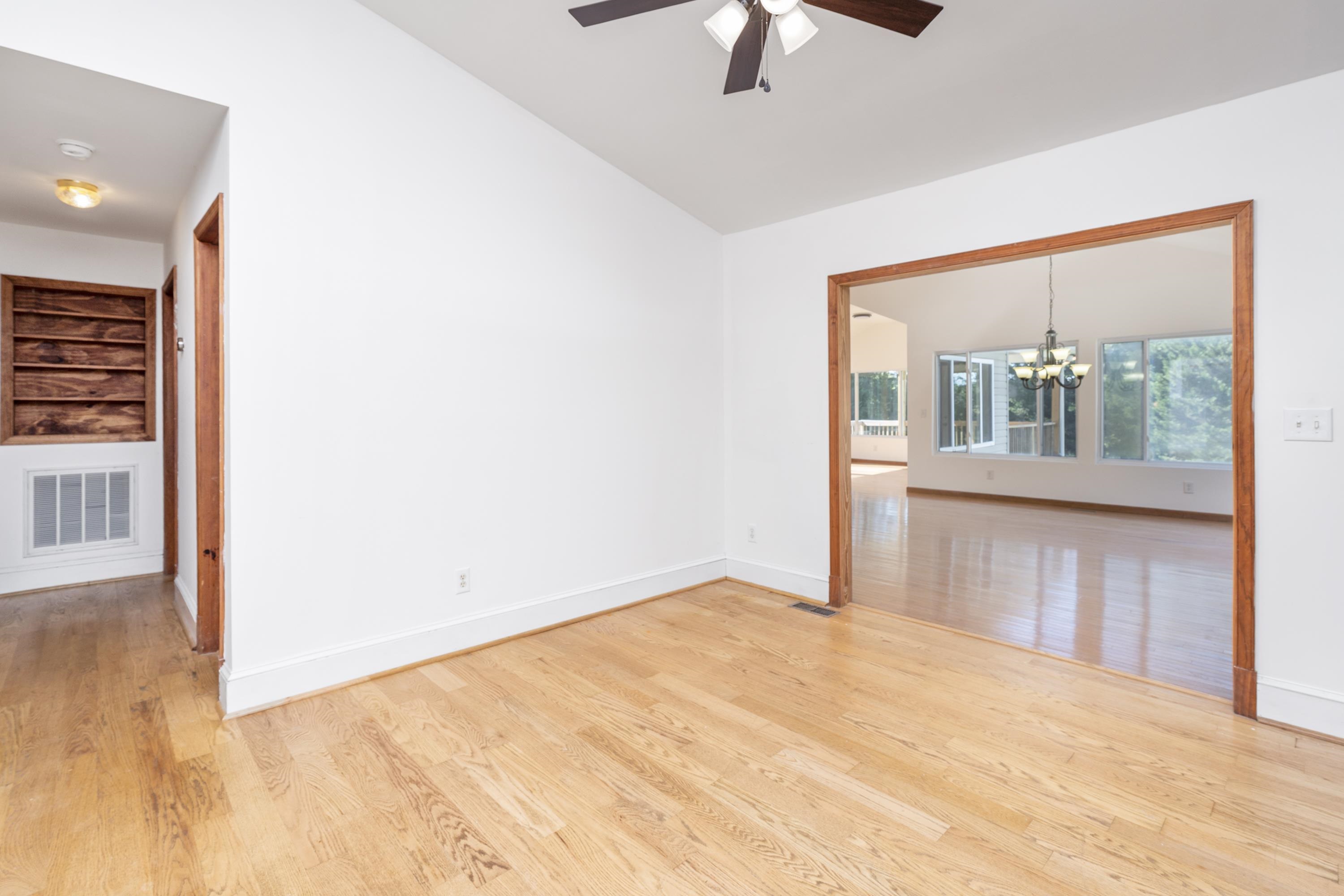 6 CLEAR WATER CT, GORDONSVILLE, Virginia 22942, 3 Bedrooms Bedrooms, ,3 BathroomsBathrooms,Residential,6 CLEAR WATER CT,681312 MLS # 681312