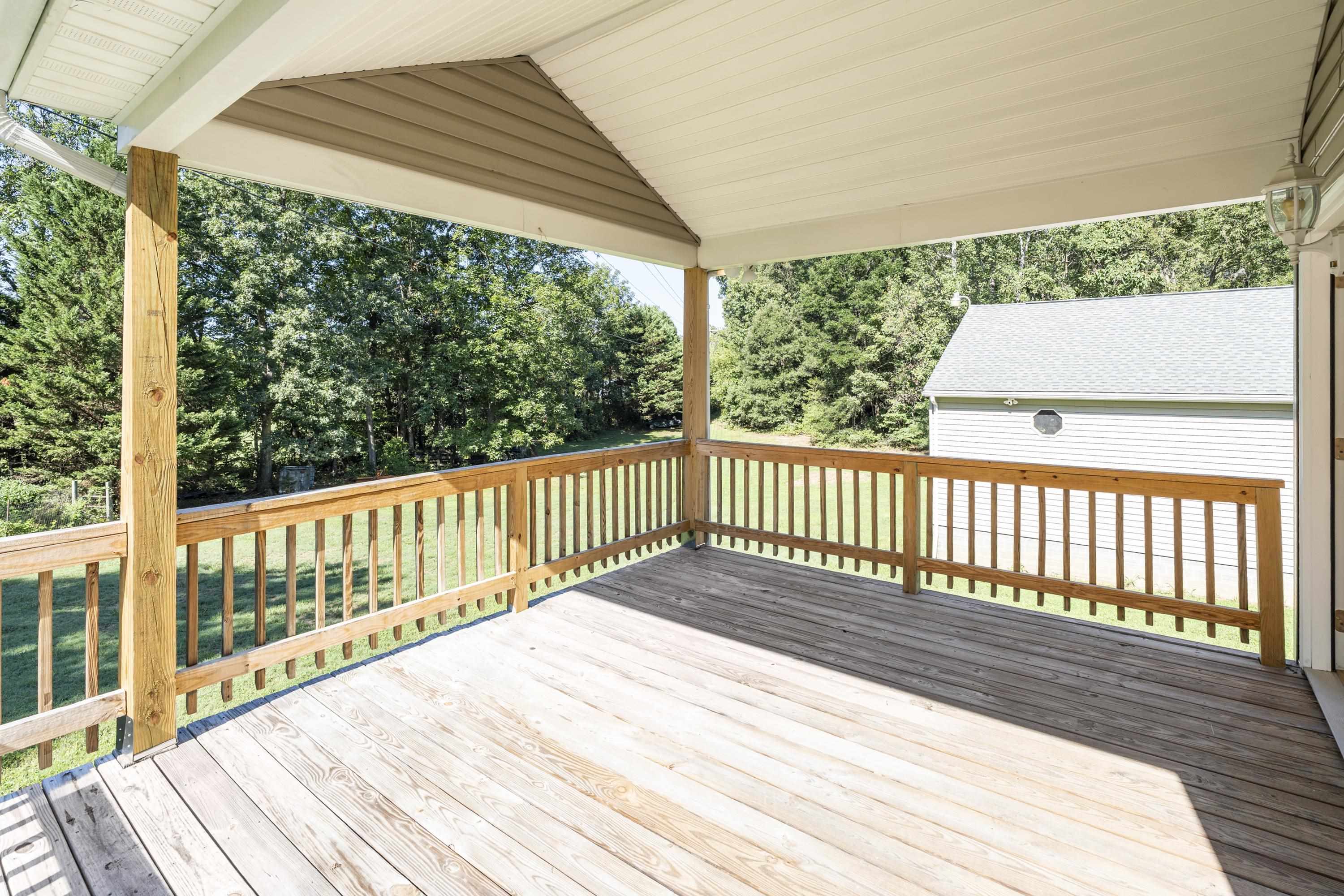 6 CLEAR WATER CT, GORDONSVILLE, Virginia 22942, 3 Bedrooms Bedrooms, ,3 BathroomsBathrooms,Residential,6 CLEAR WATER CT,681312 MLS # 681312