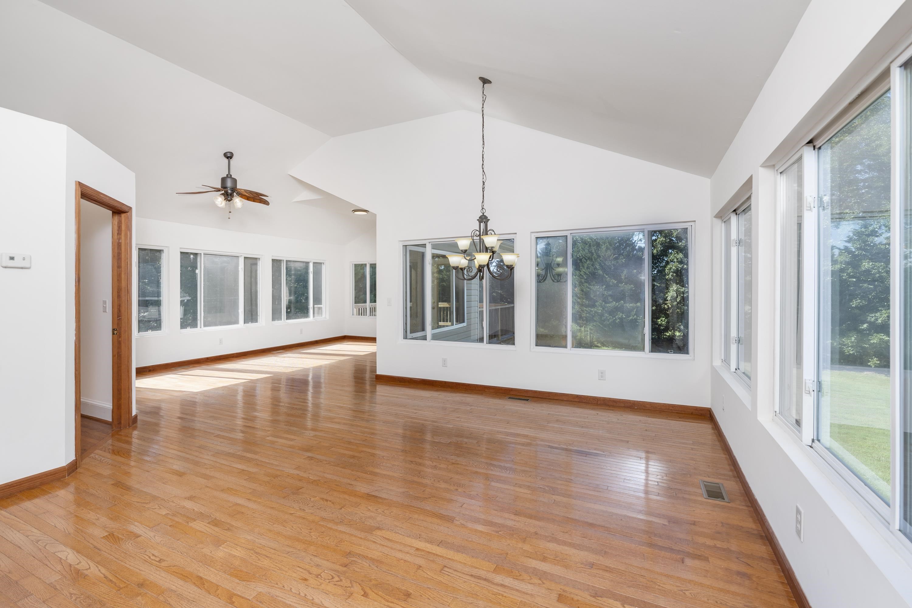 6 CLEAR WATER CT, GORDONSVILLE, Virginia 22942, 3 Bedrooms Bedrooms, ,3 BathroomsBathrooms,Residential,6 CLEAR WATER CT,681312 MLS # 681312