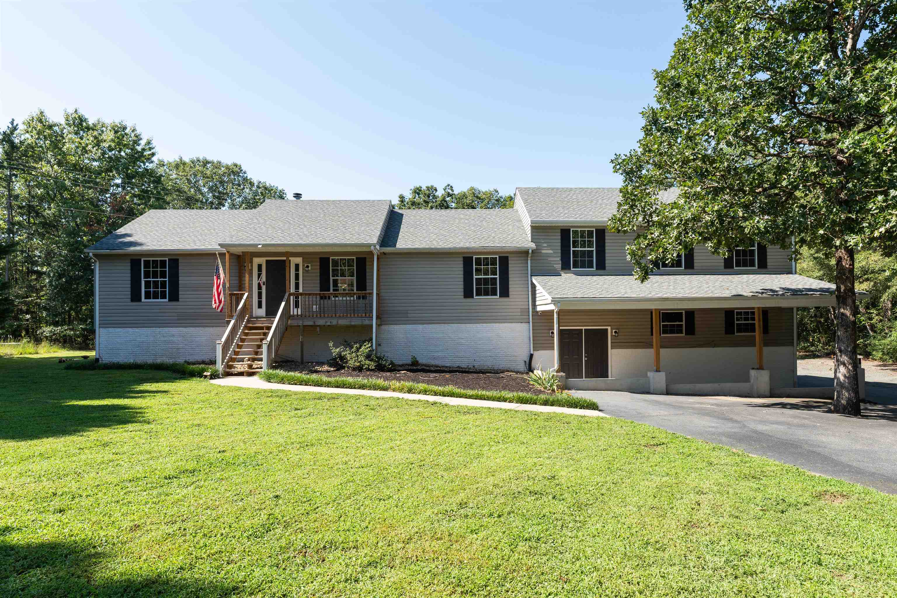 6 CLEAR WATER CT, GORDONSVILLE, Virginia 22942, 3 Bedrooms Bedrooms, ,3 BathroomsBathrooms,Residential,6 CLEAR WATER CT,681312 MLS # 681312