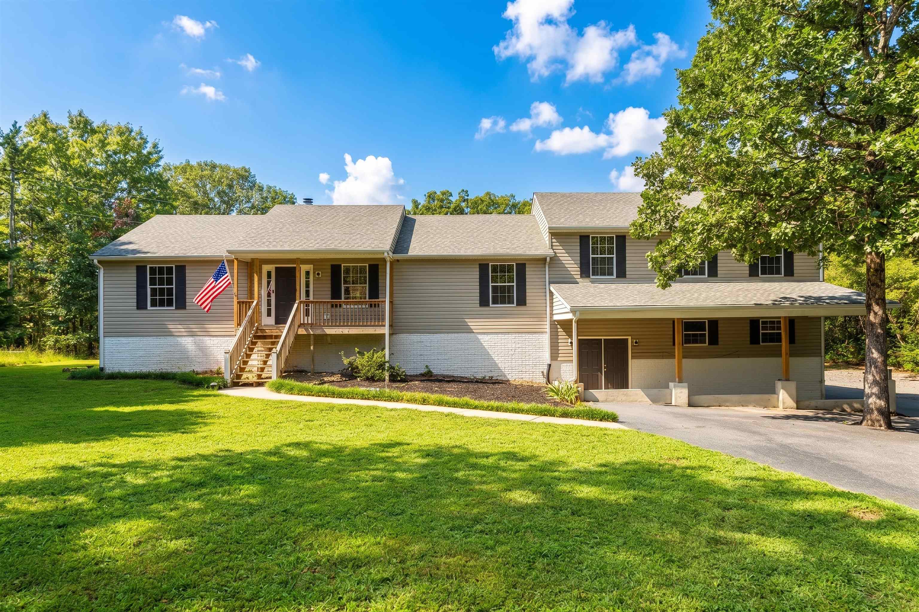 6 CLEAR WATER CT, GORDONSVILLE, Virginia 22942, 3 Bedrooms Bedrooms, ,3 BathroomsBathrooms,Residential,6 CLEAR WATER CT,681312 MLS # 681312