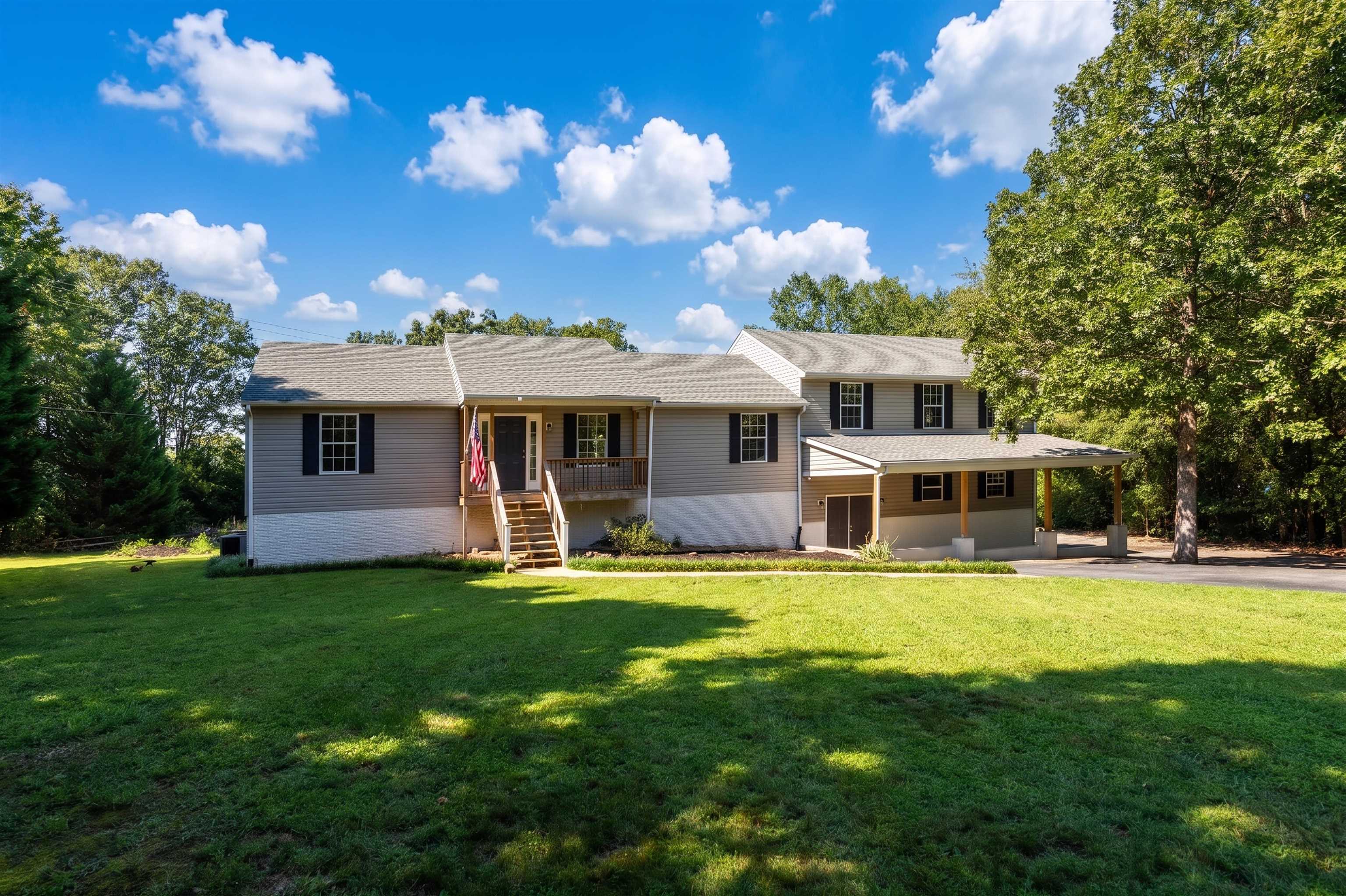 6 CLEAR WATER CT, GORDONSVILLE, Virginia 22942, 3 Bedrooms Bedrooms, ,3 BathroomsBathrooms,Residential,6 CLEAR WATER CT,681312 MLS # 681312