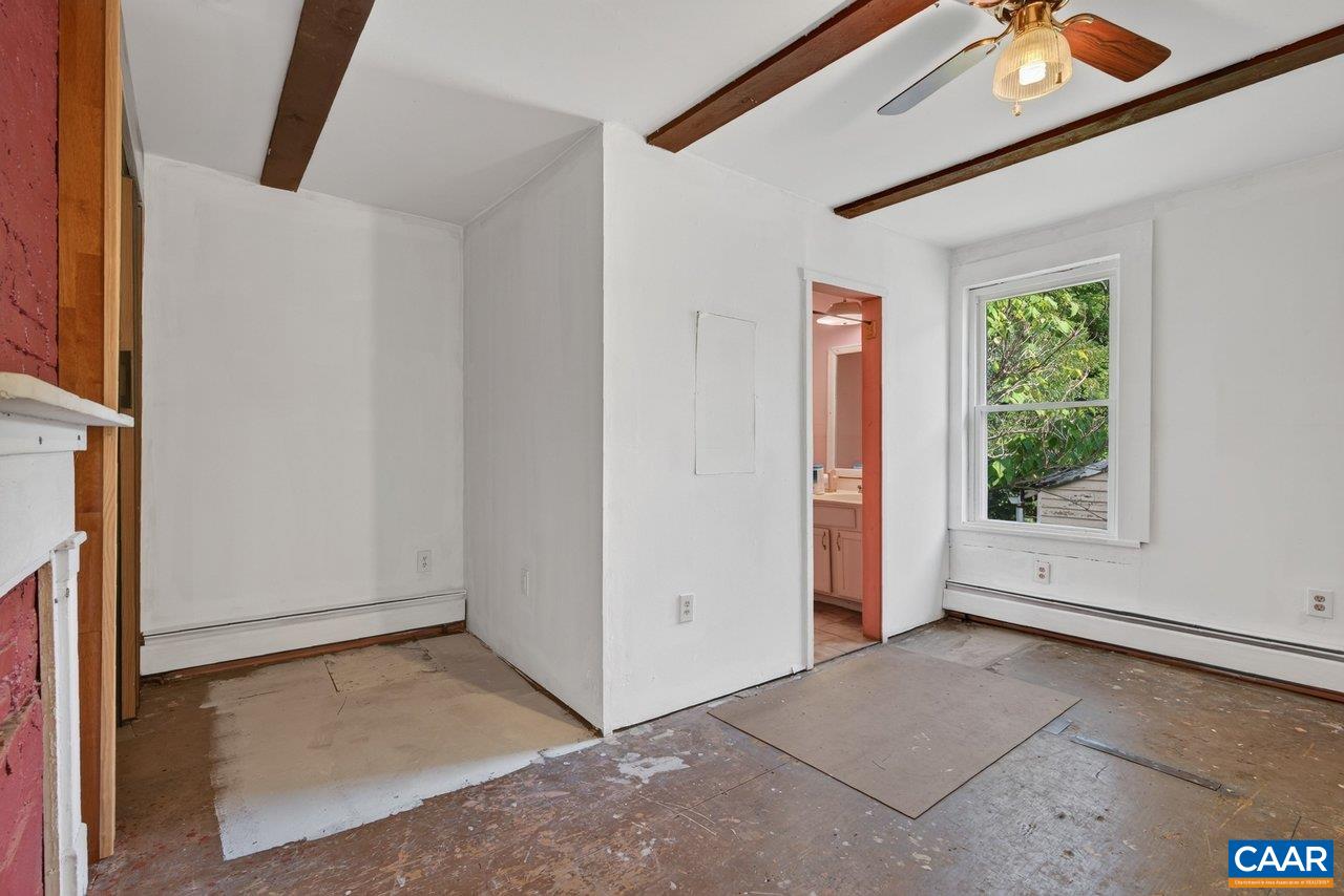 401 BOWLING ST, STAUNTON, Virginia 24401, 2 Bedrooms Bedrooms, ,2 BathroomsBathrooms,Residential,401 BOWLING ST,681313 MLS # 681313 401 BOWLING ST, STAUNTON, Virginia 24401, 2 Bedrooms Bedrooms, ,2 BathroomsBathrooms,Residential,401 BOWLING ST,681313 MLS # 681313
