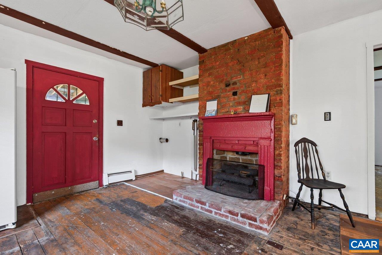 401 BOWLING ST, STAUNTON, Virginia 24401, 2 Bedrooms Bedrooms, ,2 BathroomsBathrooms,Residential,401 BOWLING ST,681313 MLS # 681313 401 BOWLING ST, STAUNTON, Virginia 24401, 2 Bedrooms Bedrooms, ,2 BathroomsBathrooms,Residential,401 BOWLING ST,681313 MLS # 681313