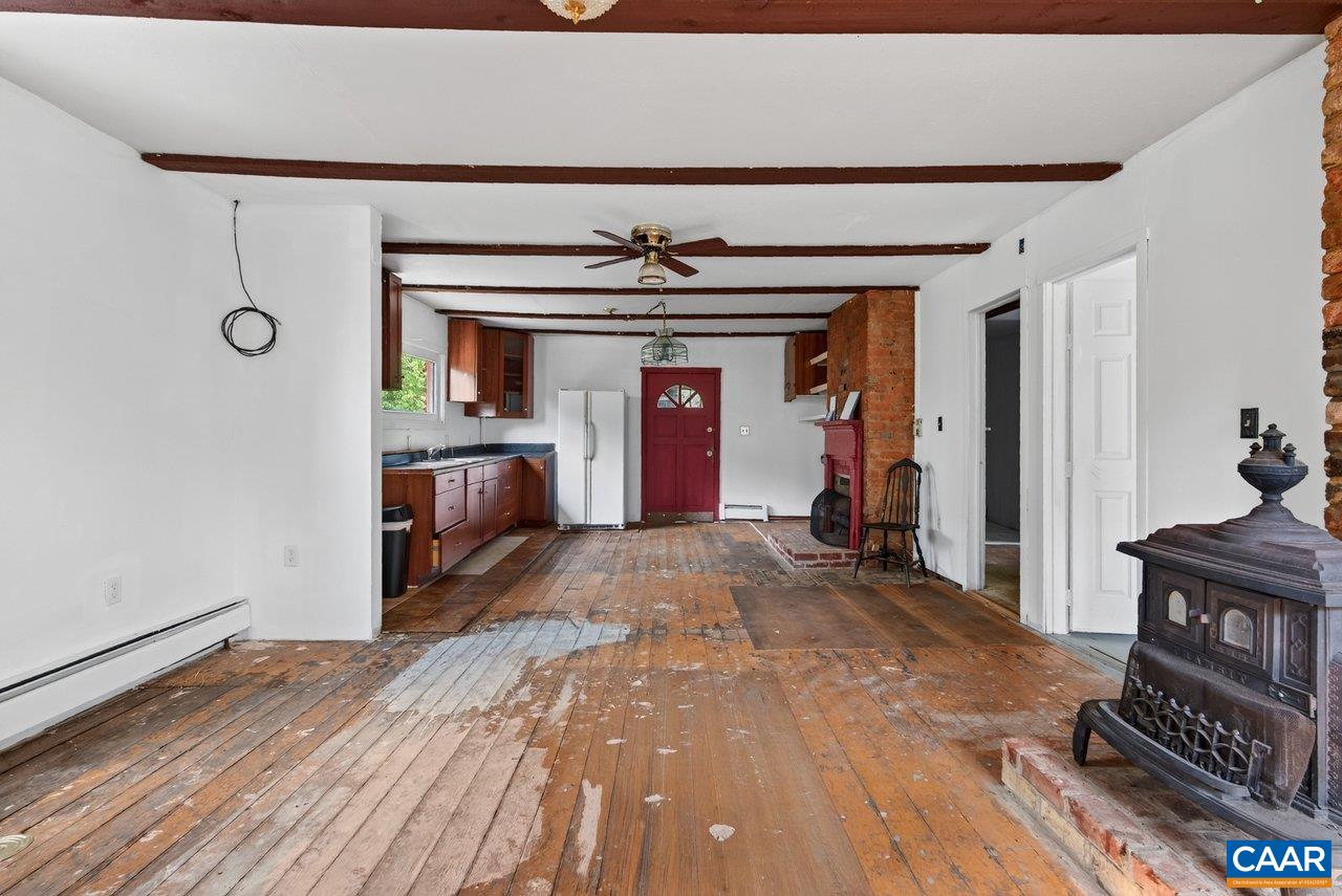401 BOWLING ST, STAUNTON, Virginia 24401, 2 Bedrooms Bedrooms, ,2 BathroomsBathrooms,Residential,401 BOWLING ST,681313 MLS # 681313 401 BOWLING ST, STAUNTON, Virginia 24401, 2 Bedrooms Bedrooms, ,2 BathroomsBathrooms,Residential,401 BOWLING ST,681313 MLS # 681313