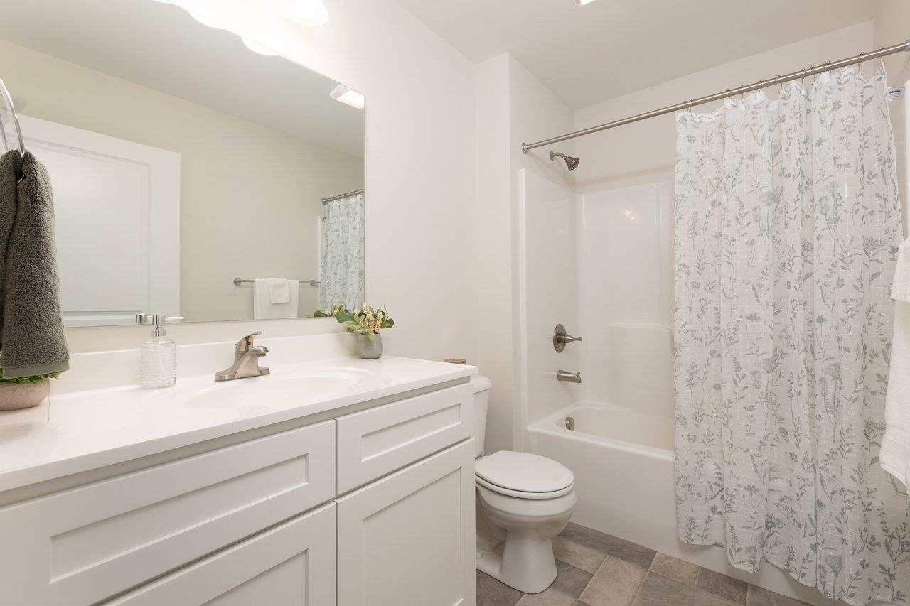 2315 WHITESTONE DR, ROCKINGHAM, Virginia 22801, 3 Bedrooms Bedrooms, ,2 BathroomsBathrooms,Residential,2315 WHITESTONE DR,681316 MLS # 681316 2315 WHITESTONE DR, ROCKINGHAM, Virginia 22801, 3 Bedrooms Bedrooms, ,2 BathroomsBathrooms,Residential,2315 WHITESTONE DR,681316 MLS # 681316