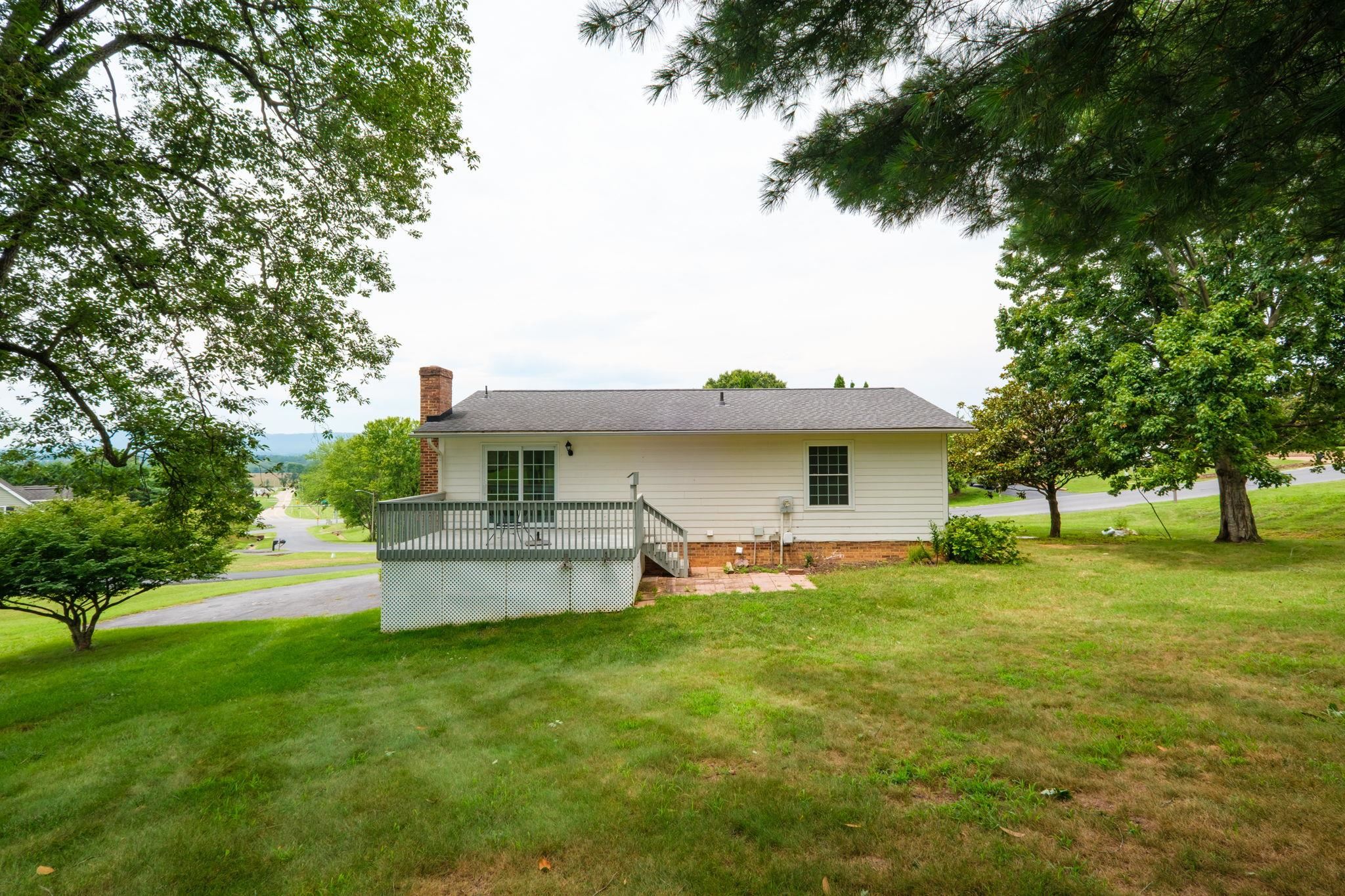 106 HILLSIDE AVE, ELKTON, Virginia 22827, 3 Bedrooms Bedrooms, ,2 BathroomsBathrooms,Residential,Peters,106 HILLSIDE AVE,681298 MLS # 681298 106 HILLSIDE AVE, ELKTON, Virginia 22827, 3 Bedrooms Bedrooms, ,2 BathroomsBathrooms,Residential,Peters,106 HILLSIDE AVE,681298 MLS # 681298