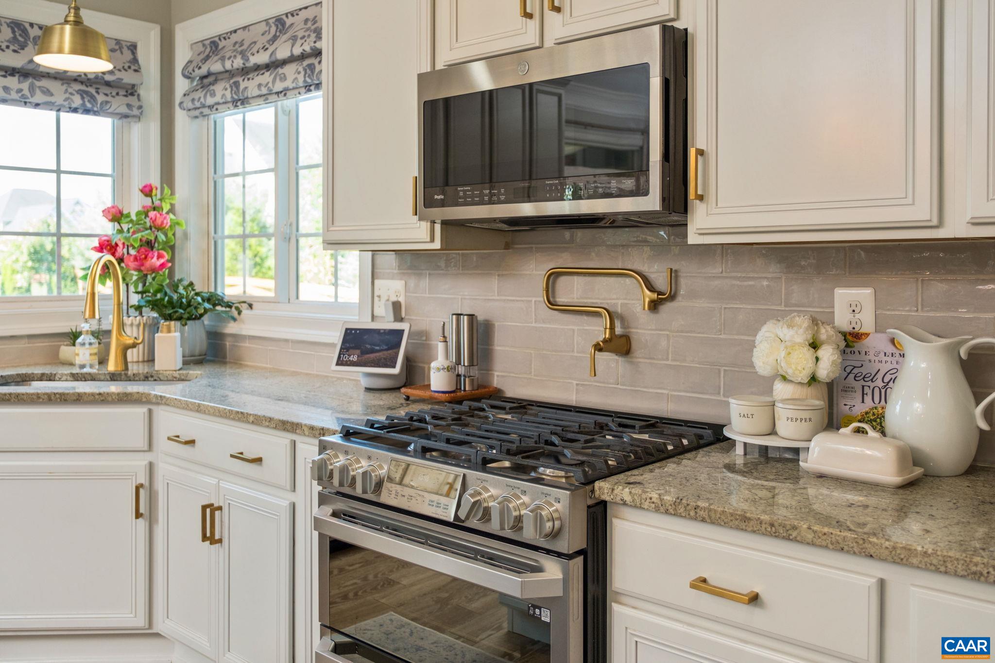 929 PARK RIDGE DR, CROZET, Virginia 22932, 5 Bedrooms Bedrooms, ,4 BathroomsBathrooms,Residential,929 PARK RIDGE DR,681323 MLS # 681323 929 PARK RIDGE DR, CROZET, Virginia 22932, 5 Bedrooms Bedrooms, ,4 BathroomsBathrooms,Residential,929 PARK RIDGE DR,681323 MLS # 681323