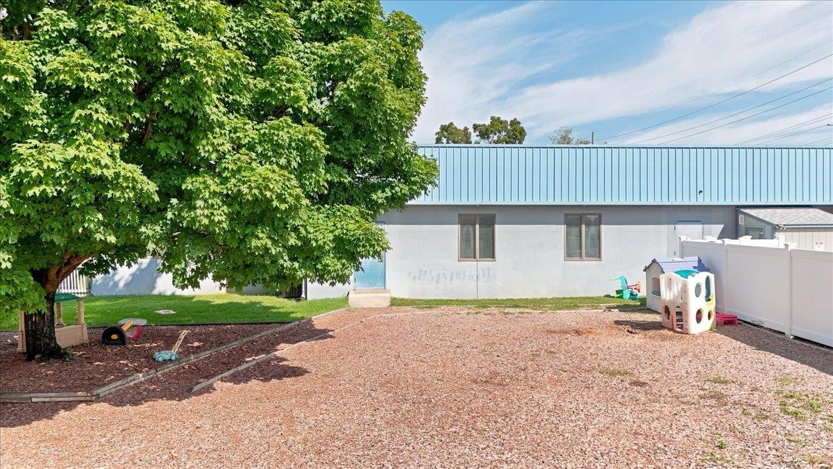 991 CHICAGO AVE, HARRISONBURG, Virginia 22802, ,Commercial,991 CHICAGO AVE,681320 MLS # 681320