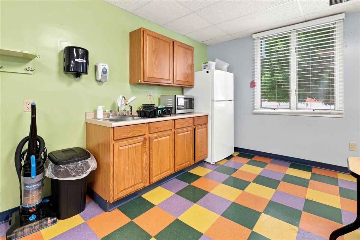 991 CHICAGO AVE, HARRISONBURG, Virginia 22802, ,Commercial,991 CHICAGO AVE,681320 MLS # 681320