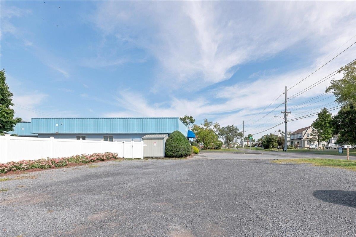 991 CHICAGO AVE, HARRISONBURG, Virginia 22802, ,Commercial,991 CHICAGO AVE,681320 MLS # 681320