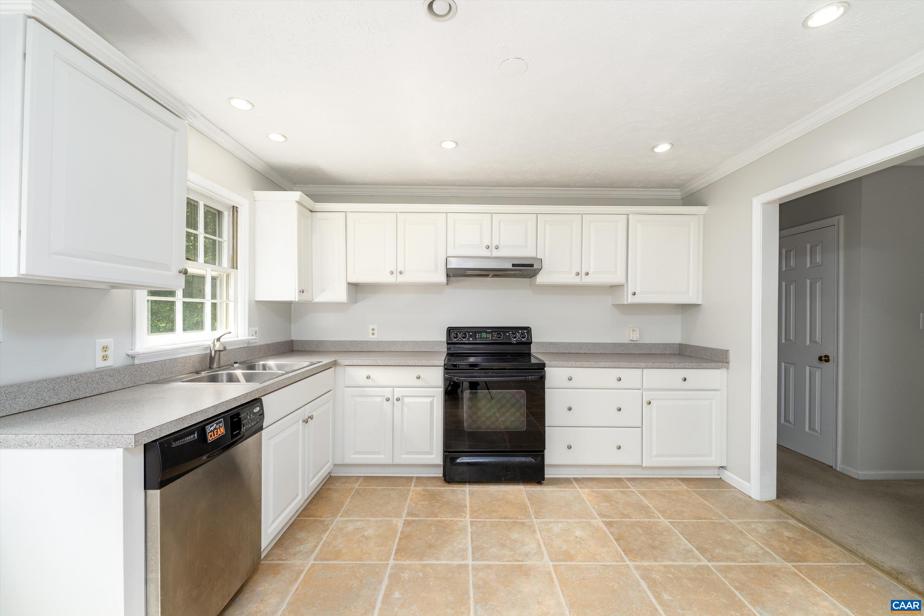 4813 MECHUNK RD, KESWICK, Virginia 22947, 3 Bedrooms Bedrooms, ,3 BathroomsBathrooms,Residential,4813 MECHUNK RD,681294 MLS # 681294 4813 MECHUNK RD, KESWICK, Virginia 22947, 3 Bedrooms Bedrooms, ,3 BathroomsBathrooms,Residential,4813 MECHUNK RD,681294 MLS # 681294