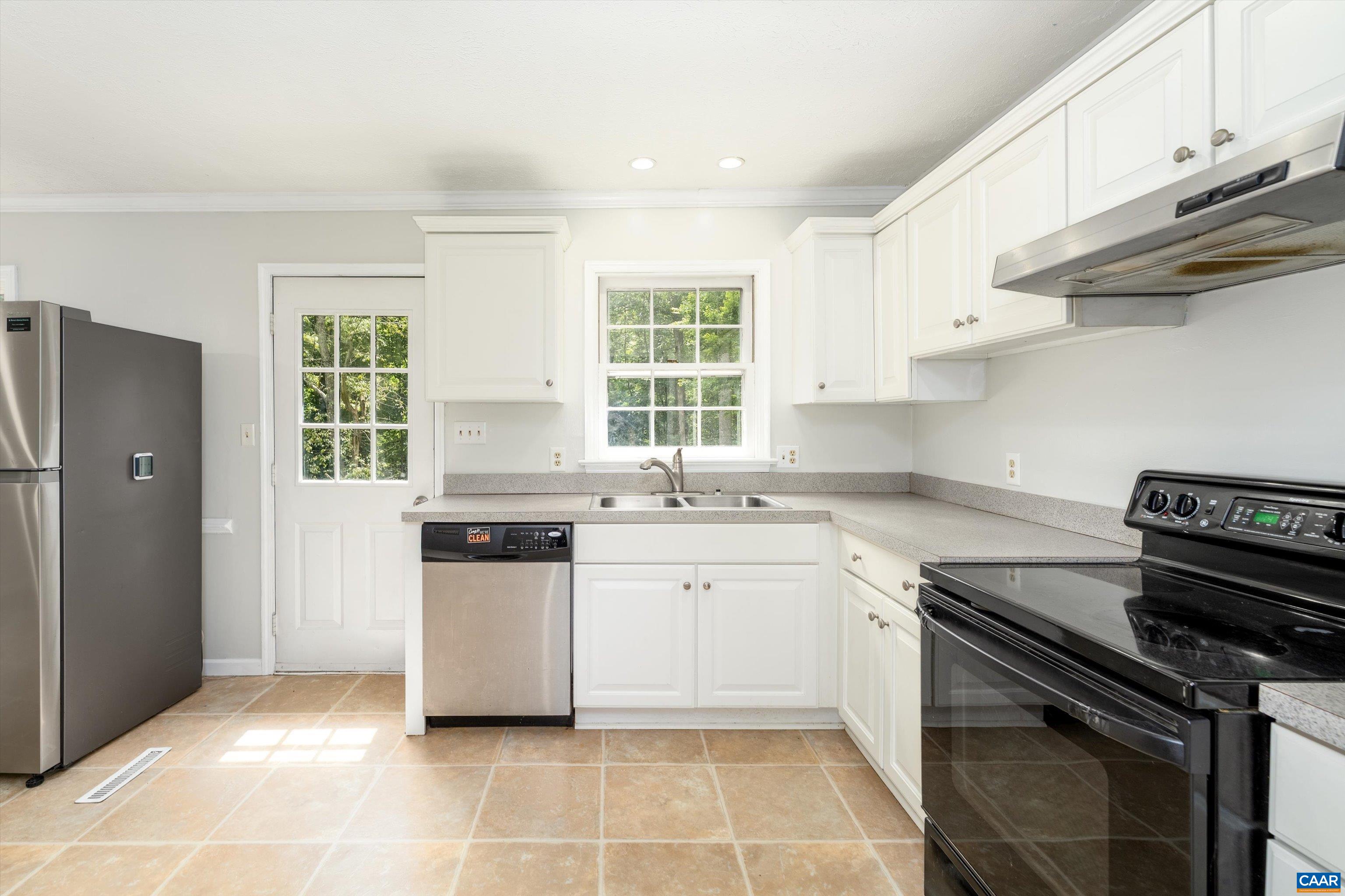 4813 MECHUNK RD, KESWICK, Virginia 22947, 3 Bedrooms Bedrooms, ,3 BathroomsBathrooms,Residential,4813 MECHUNK RD,681294 MLS # 681294 4813 MECHUNK RD, KESWICK, Virginia 22947, 3 Bedrooms Bedrooms, ,3 BathroomsBathrooms,Residential,4813 MECHUNK RD,681294 MLS # 681294