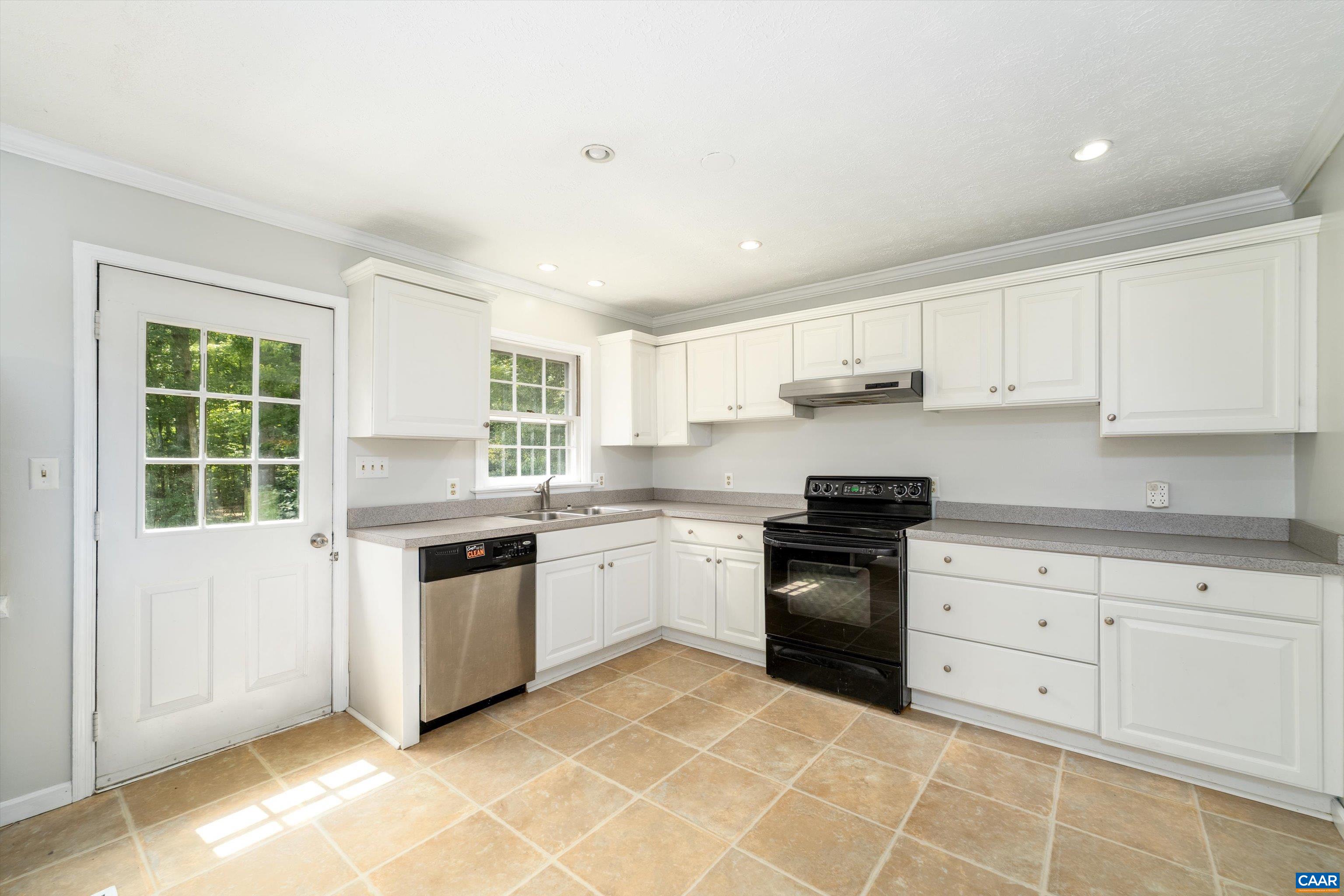 4813 MECHUNK RD, KESWICK, Virginia 22947, 3 Bedrooms Bedrooms, ,3 BathroomsBathrooms,Residential,4813 MECHUNK RD,681294 MLS # 681294 4813 MECHUNK RD, KESWICK, Virginia 22947, 3 Bedrooms Bedrooms, ,3 BathroomsBathrooms,Residential,4813 MECHUNK RD,681294 MLS # 681294