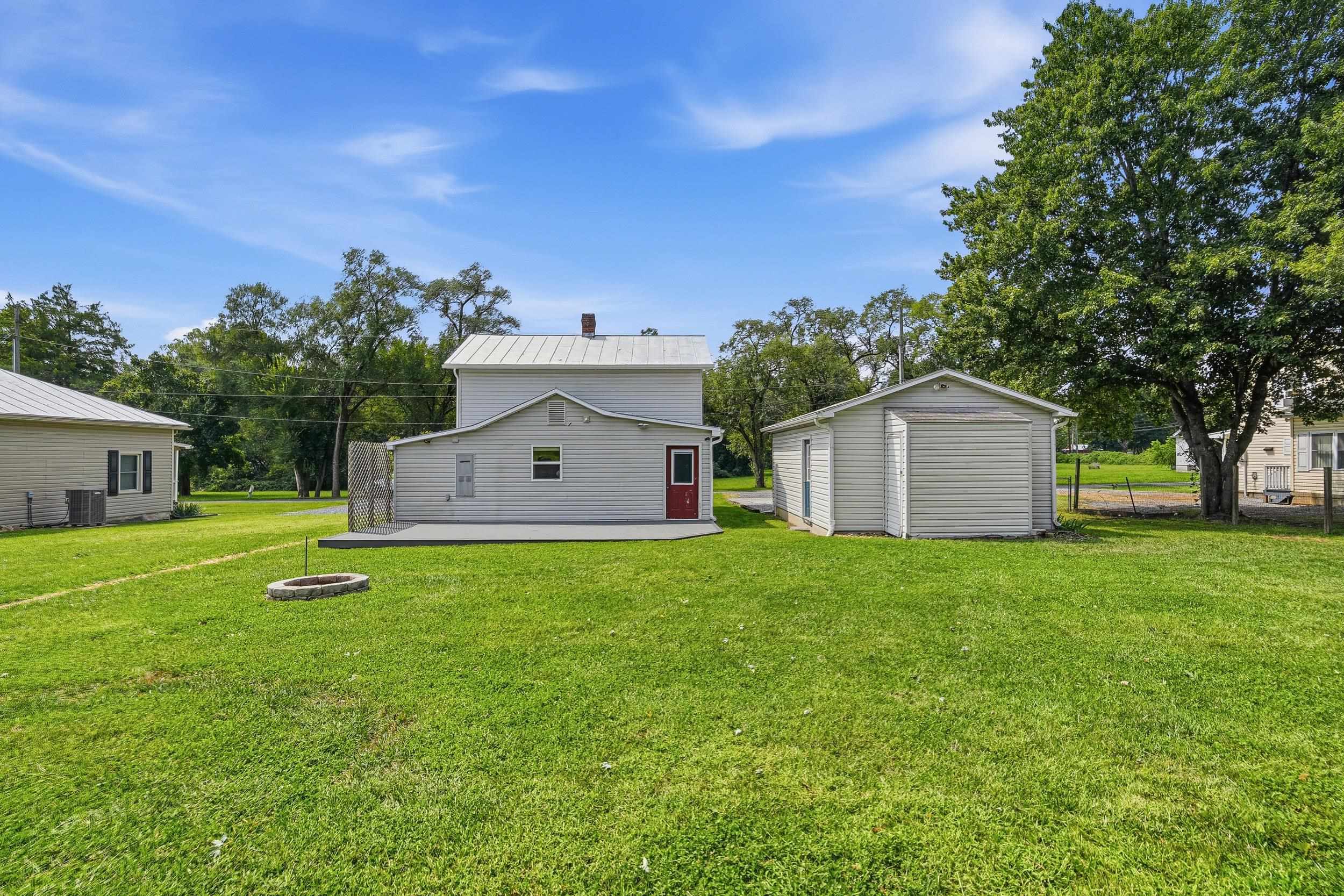 191 GRASSHOPPER LN, MCGAHEYSVILLE, Virginia 22840, 2 Bedrooms Bedrooms, ,1 BathroomBathrooms,Residential,191 GRASSHOPPER LN,681327 MLS # 681327 191 GRASSHOPPER LN, MCGAHEYSVILLE, Virginia 22840, 2 Bedrooms Bedrooms, ,1 BathroomBathrooms,Residential,191 GRASSHOPPER LN,681327 MLS # 681327
