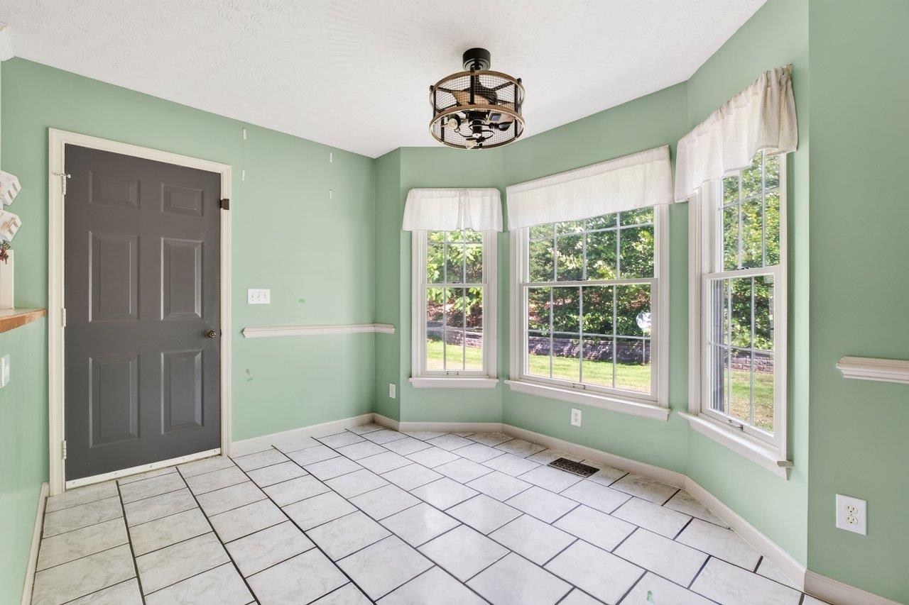 19806 HUCKLEBERRY RD, ELKTON, Virginia 22827, 3 Bedrooms Bedrooms, ,2 BathroomsBathrooms,Residential,19806 HUCKLEBERRY RD,681336 MLS # 681336