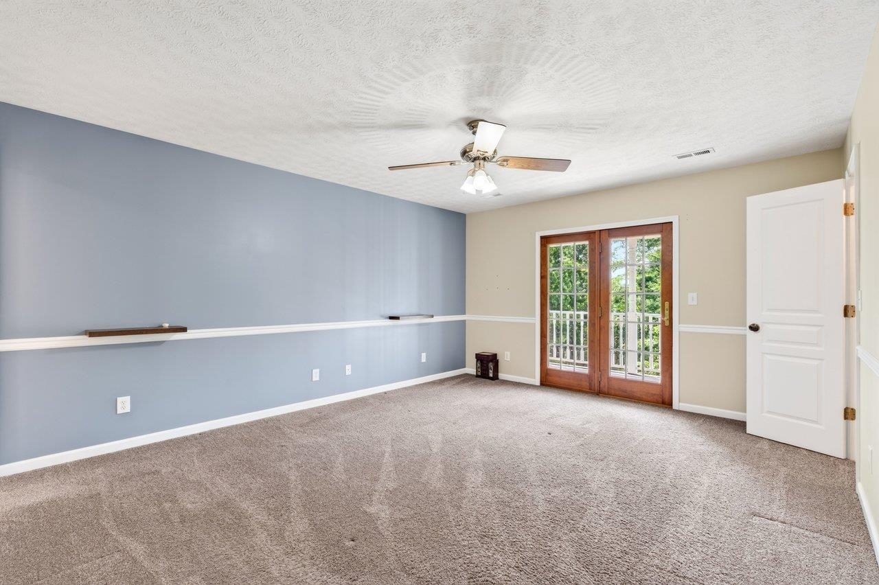 19806 HUCKLEBERRY RD, ELKTON, Virginia 22827, 3 Bedrooms Bedrooms, ,2 BathroomsBathrooms,Residential,19806 HUCKLEBERRY RD,681336 MLS # 681336