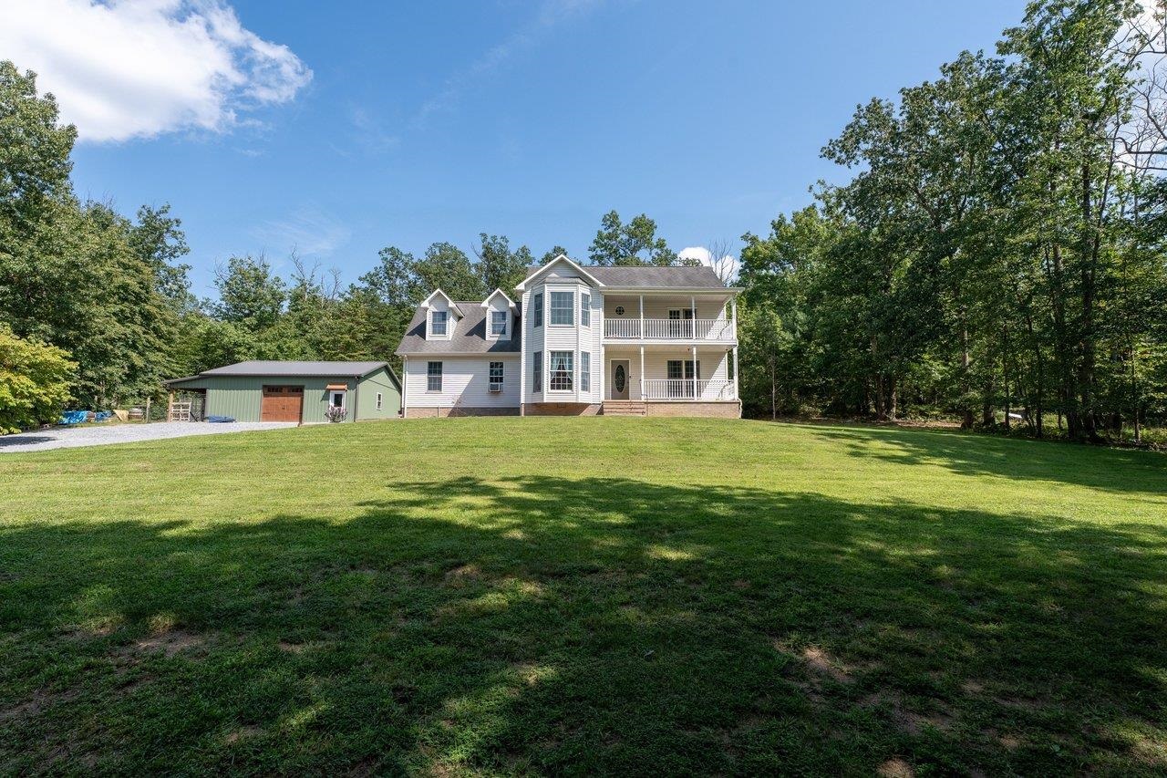19806 HUCKLEBERRY RD, ELKTON, Virginia 22827, 3 Bedrooms Bedrooms, ,2 BathroomsBathrooms,Residential,19806 HUCKLEBERRY RD,681336 MLS # 681336