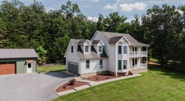 19806 HUCKLEBERRY RD, ELKTON, Virginia 22827, 3 Bedrooms Bedrooms, ,2 BathroomsBathrooms,Residential,19806 HUCKLEBERRY RD,681336 MLS # 681336
