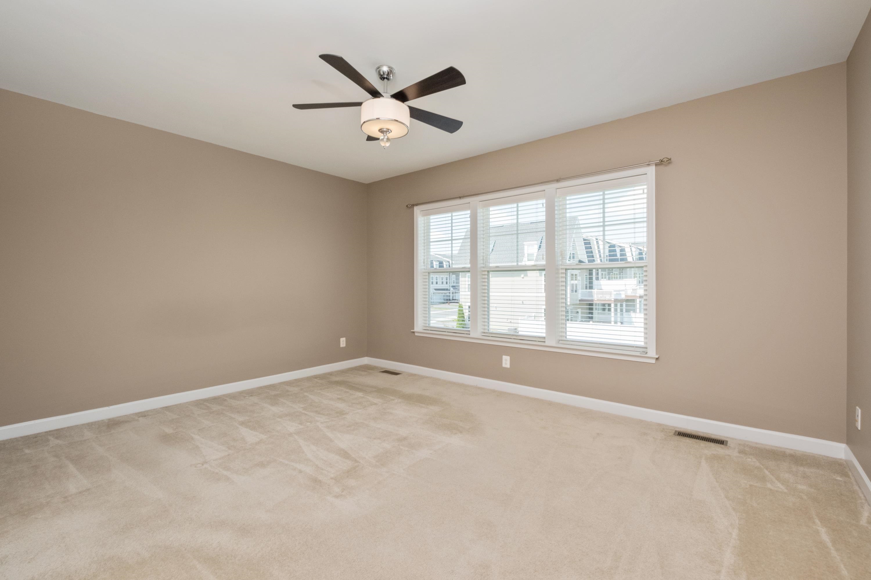 3247 BATTERY PARK PL, ROCKINGHAM, Virginia 22801, 3 Bedrooms Bedrooms, ,2 BathroomsBathrooms,Residential,3247 BATTERY PARK PL,681337 MLS # 681337