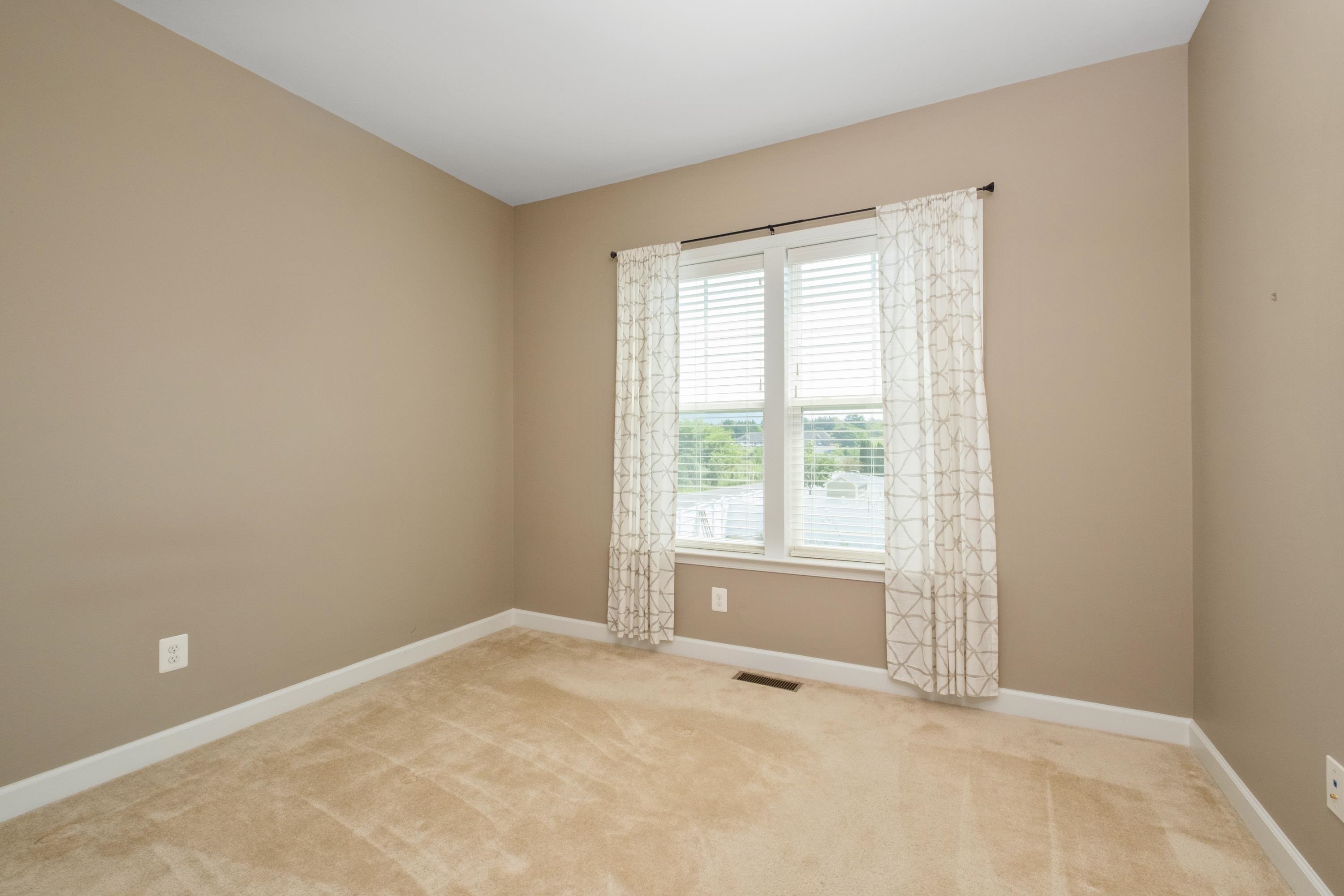 3247 BATTERY PARK PL, ROCKINGHAM, Virginia 22801, 3 Bedrooms Bedrooms, ,2 BathroomsBathrooms,Residential,3247 BATTERY PARK PL,681337 MLS # 681337