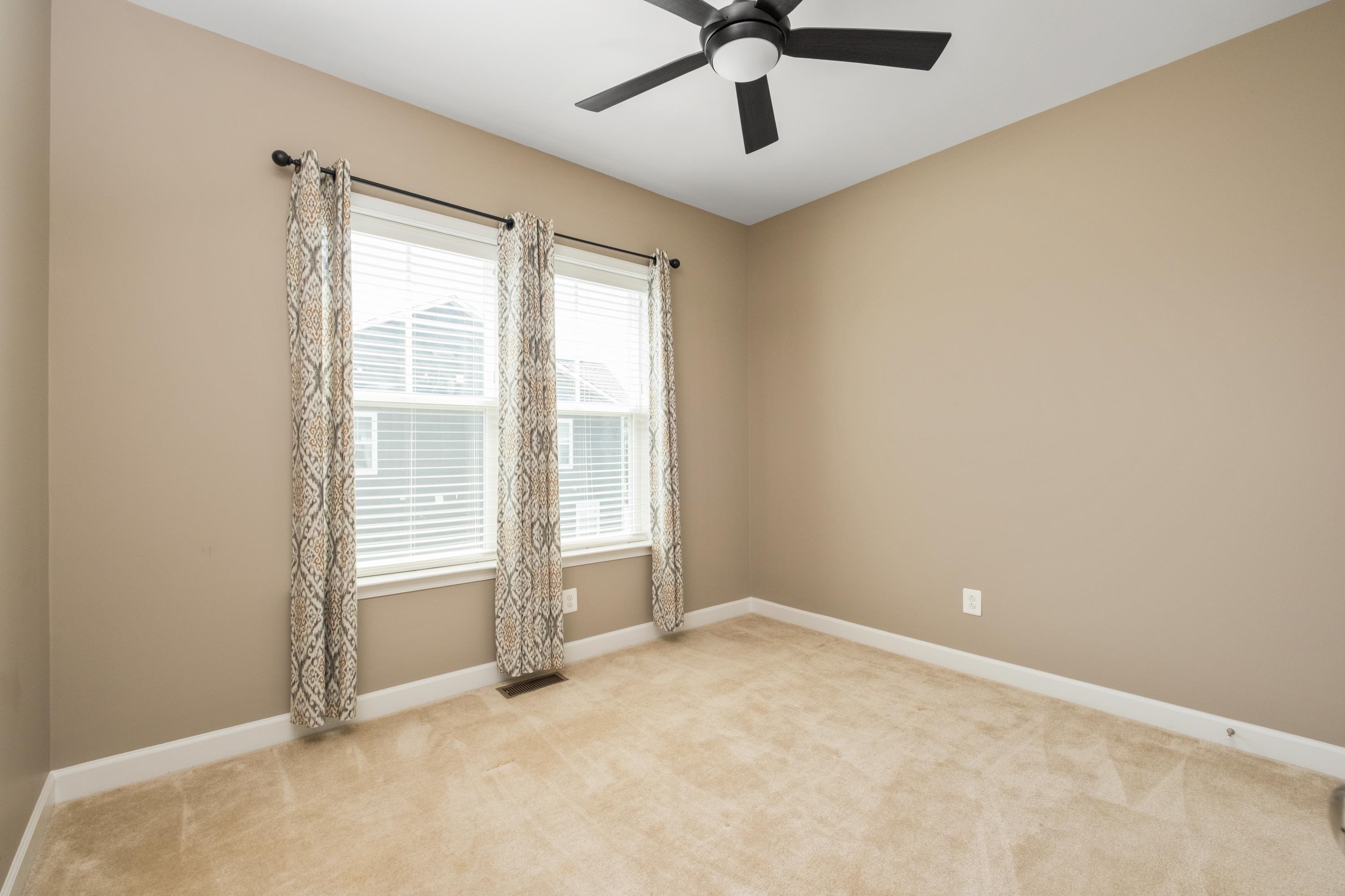 3247 BATTERY PARK PL, ROCKINGHAM, Virginia 22801, 3 Bedrooms Bedrooms, ,2 BathroomsBathrooms,Residential,3247 BATTERY PARK PL,681337 MLS # 681337