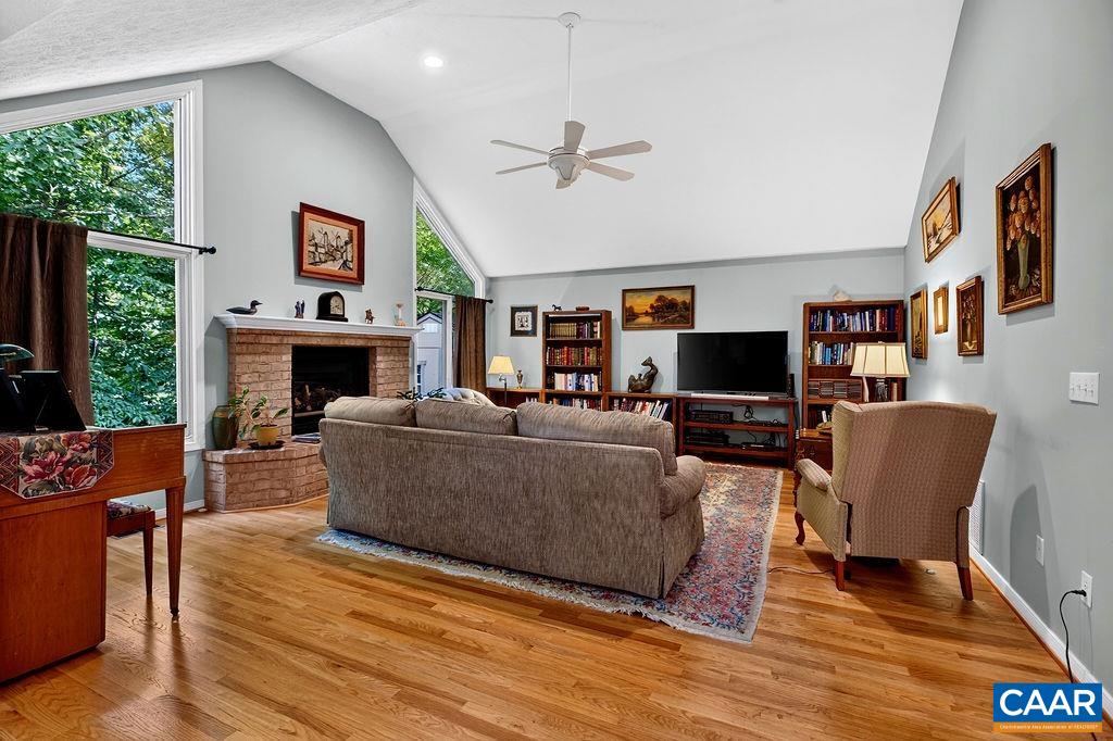 385 WOOD NETTLE LN, NELLYSFORD, Virginia 22958, 3 Bedrooms Bedrooms, ,2 BathroomsBathrooms,Residential,385 WOOD NETTLE LN,681345 MLS # 681345