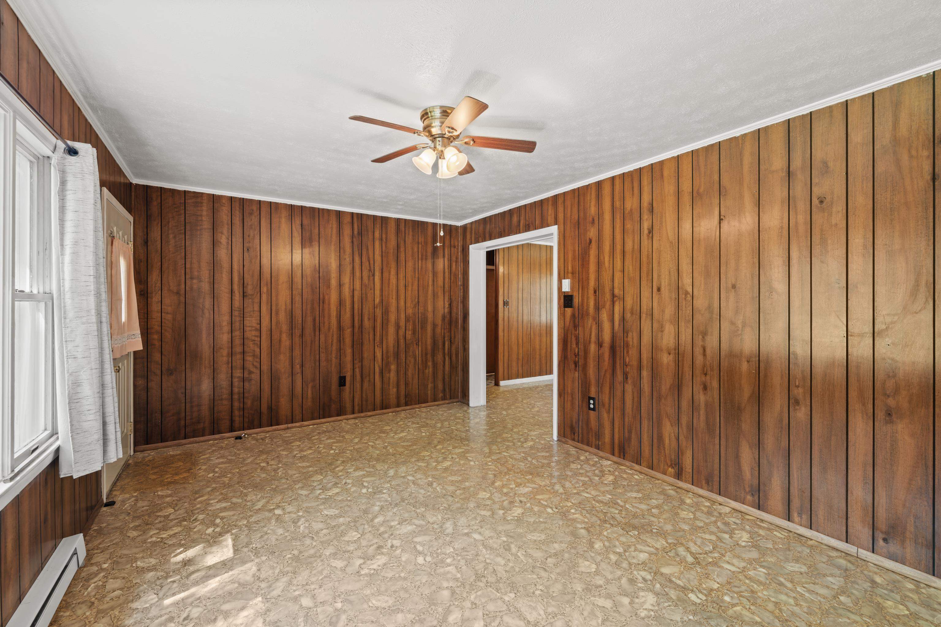 5023 SMITH CREEK RD, NEW MARKET, Virginia 22844, 3 Bedrooms Bedrooms, ,1 BathroomBathrooms,Residential,5023 SMITH CREEK RD,681346 MLS # 681346 5023 SMITH CREEK RD, NEW MARKET, Virginia 22844, 3 Bedrooms Bedrooms, ,1 BathroomBathrooms,Residential,5023 SMITH CREEK RD,681346 MLS # 681346