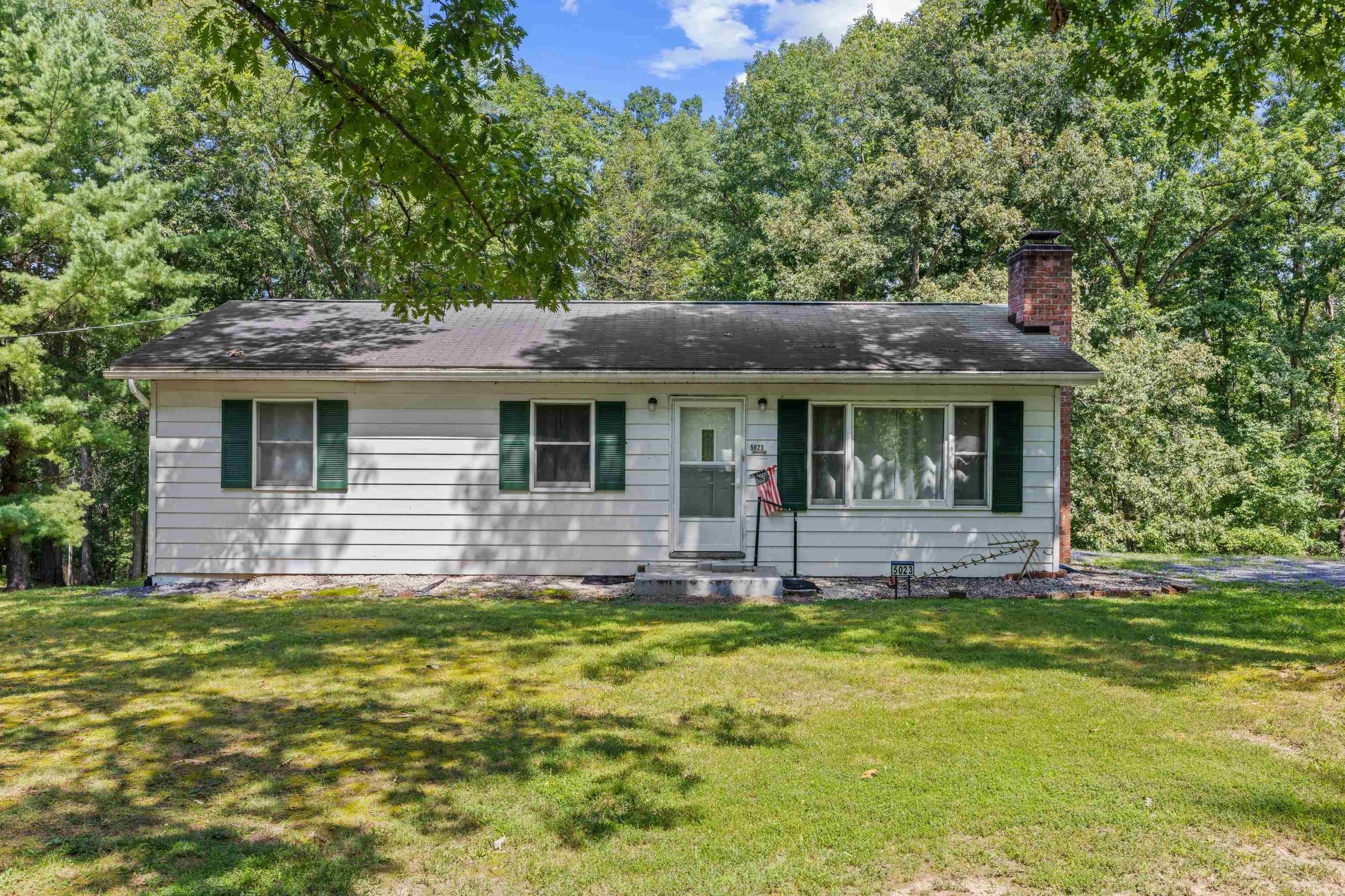 5023 SMITH CREEK RD, NEW MARKET, Virginia 22844, 3 Bedrooms Bedrooms, ,1 BathroomBathrooms,Residential,5023 SMITH CREEK RD,681346 MLS # 681346 5023 SMITH CREEK RD, NEW MARKET, Virginia 22844, 3 Bedrooms Bedrooms, ,1 BathroomBathrooms,Residential,5023 SMITH CREEK RD,681346 MLS # 681346