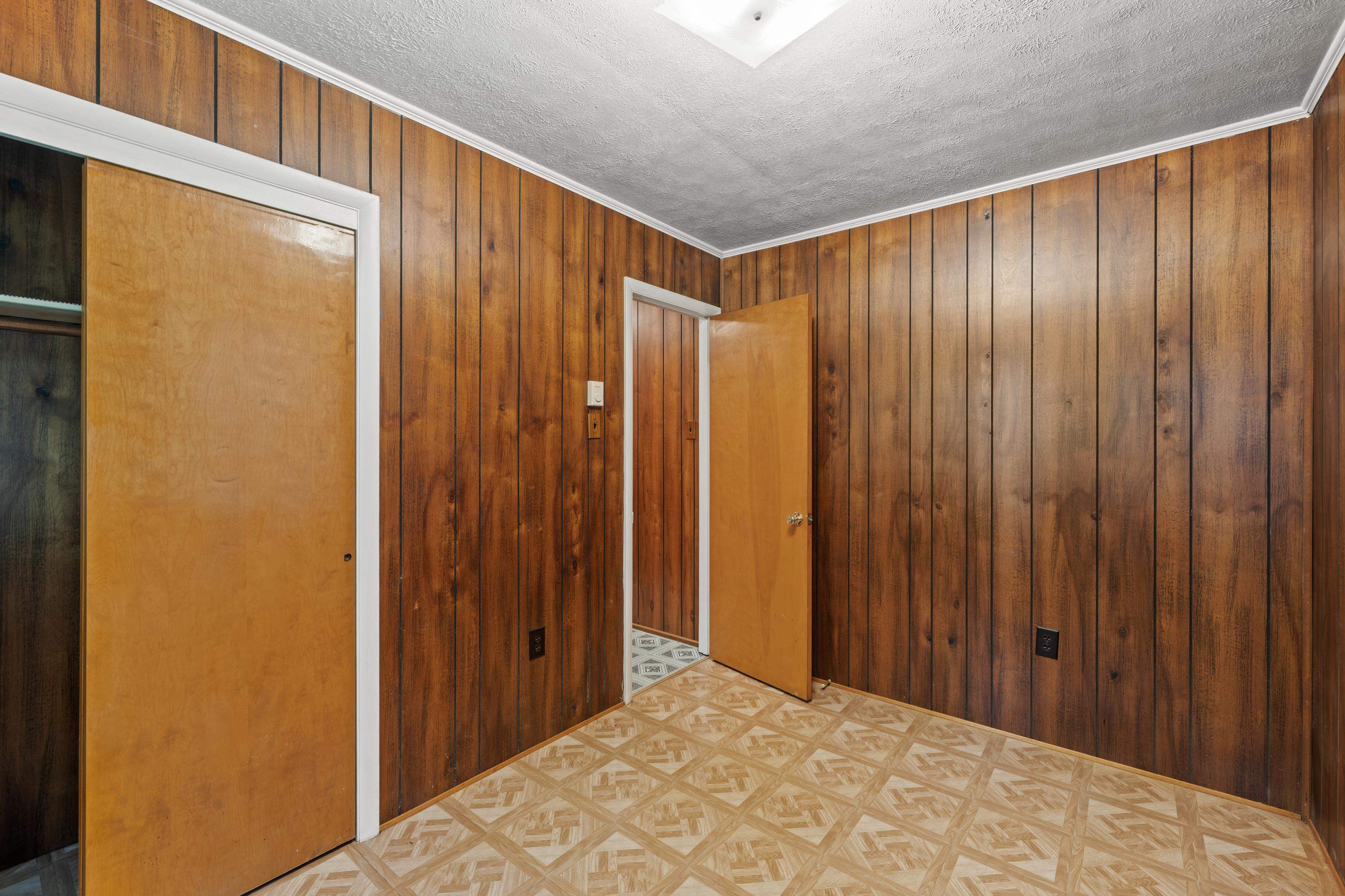 5023 SMITH CREEK RD, NEW MARKET, Virginia 22844, 3 Bedrooms Bedrooms, ,1 BathroomBathrooms,Residential,5023 SMITH CREEK RD,681346 MLS # 681346 5023 SMITH CREEK RD, NEW MARKET, Virginia 22844, 3 Bedrooms Bedrooms, ,1 BathroomBathrooms,Residential,5023 SMITH CREEK RD,681346 MLS # 681346