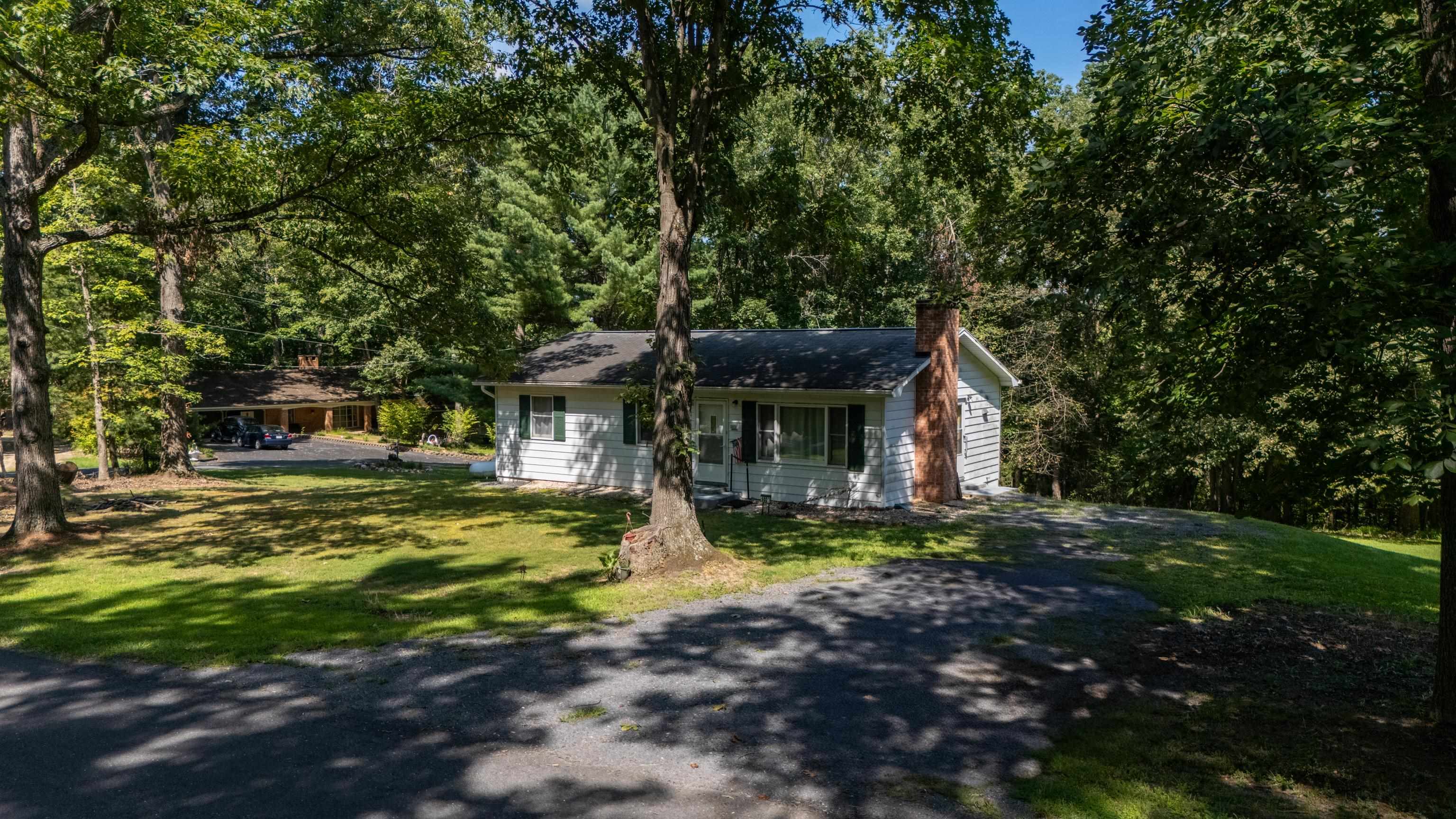5023 SMITH CREEK RD, NEW MARKET, Virginia 22844, 3 Bedrooms Bedrooms, ,1 BathroomBathrooms,Residential,5023 SMITH CREEK RD,681346 MLS # 681346 5023 SMITH CREEK RD, NEW MARKET, Virginia 22844, 3 Bedrooms Bedrooms, ,1 BathroomBathrooms,Residential,5023 SMITH CREEK RD,681346 MLS # 681346